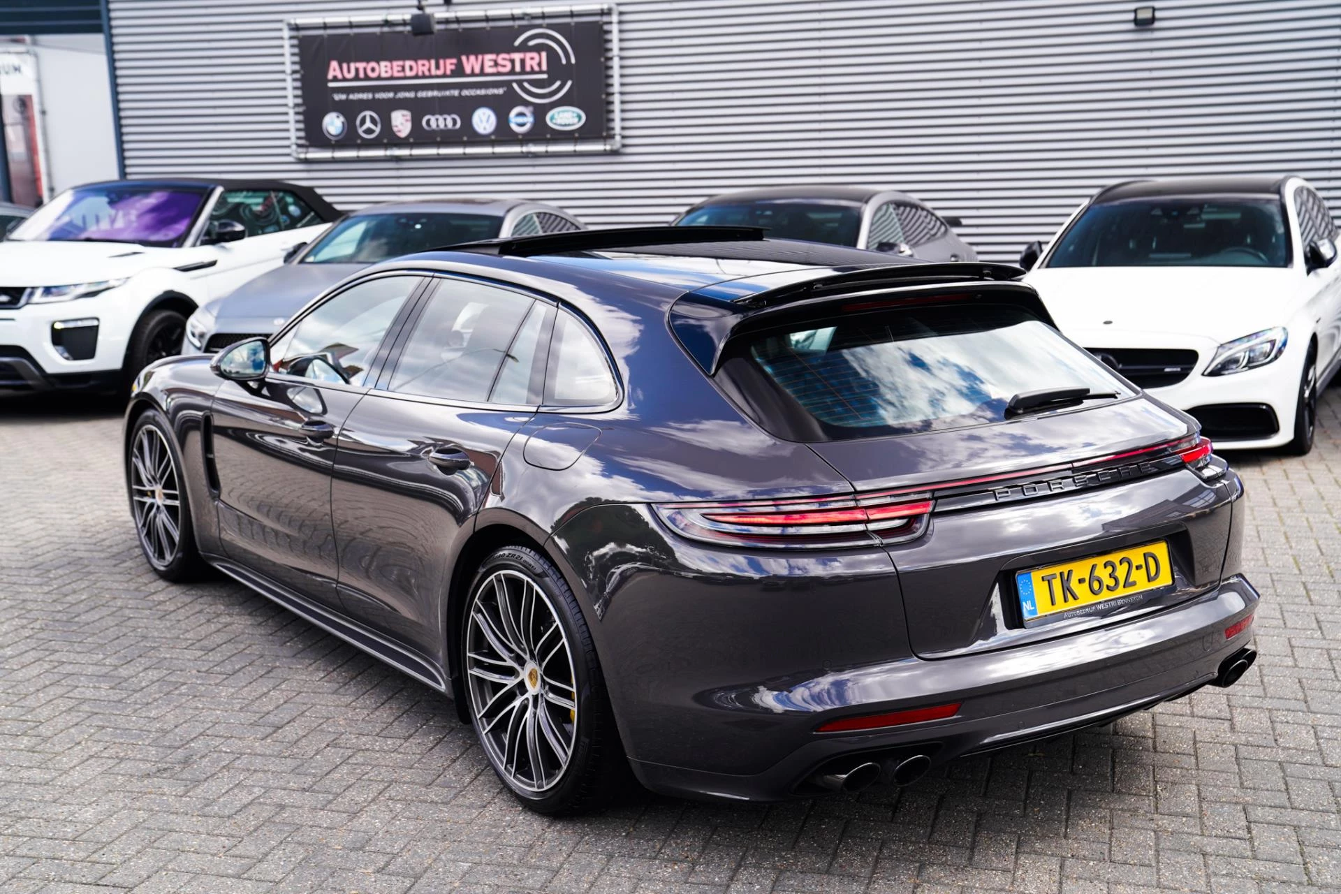 Hoofdafbeelding Porsche Panamera