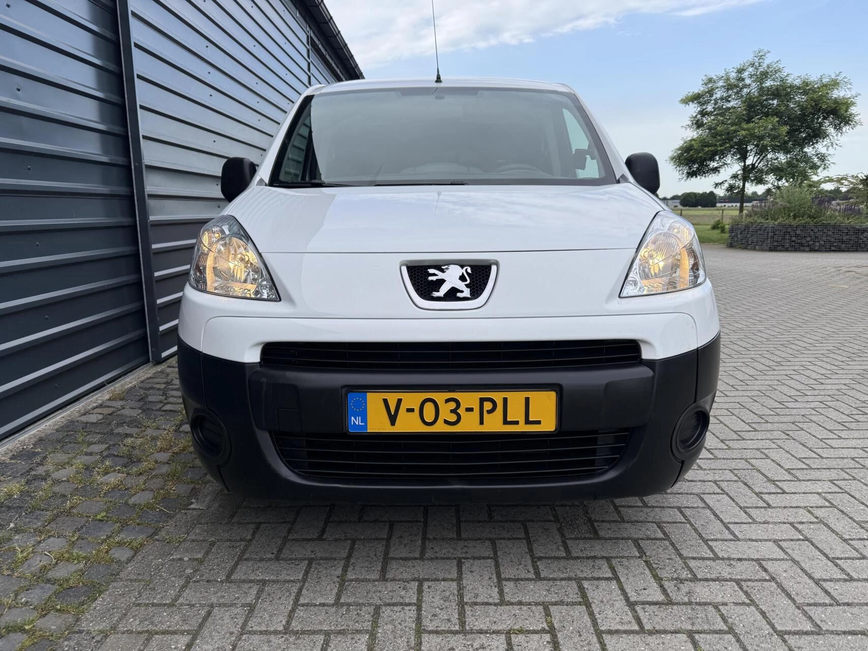 Hoofdafbeelding Peugeot Partner