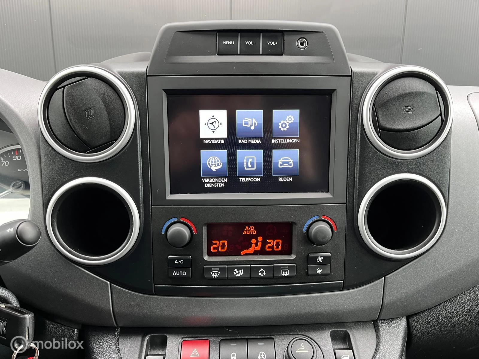 Hoofdafbeelding Peugeot Partner