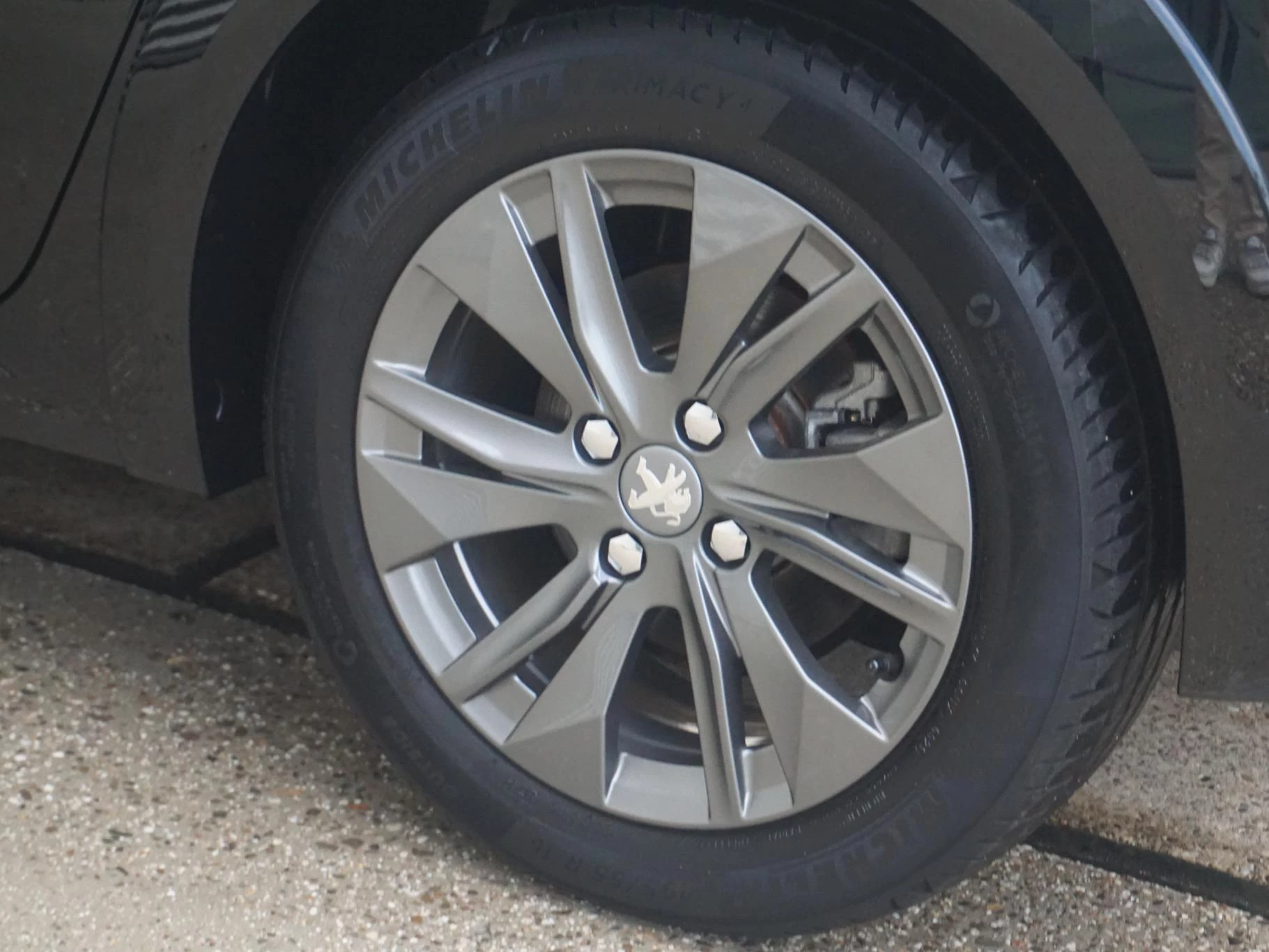 Hoofdafbeelding Peugeot e-208