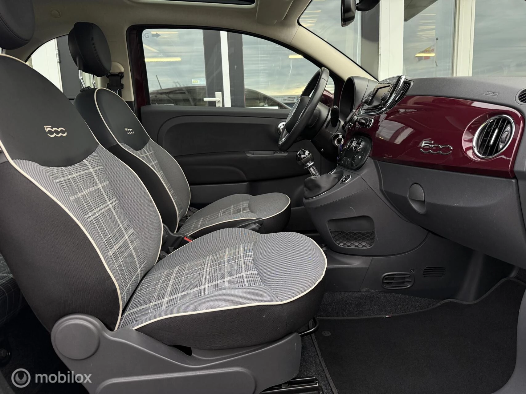 Hoofdafbeelding Fiat 500