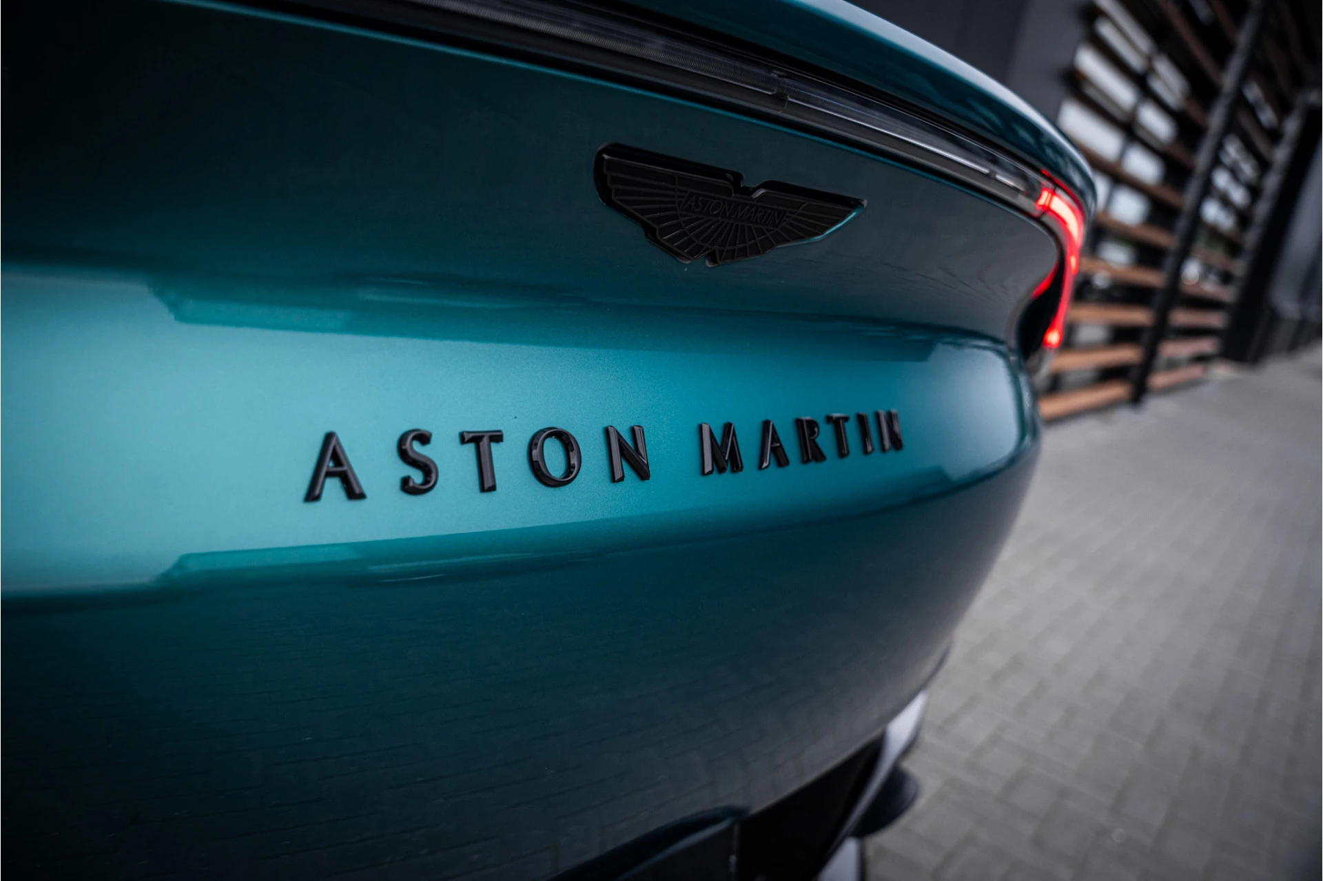 Hoofdafbeelding Aston Martin DBX