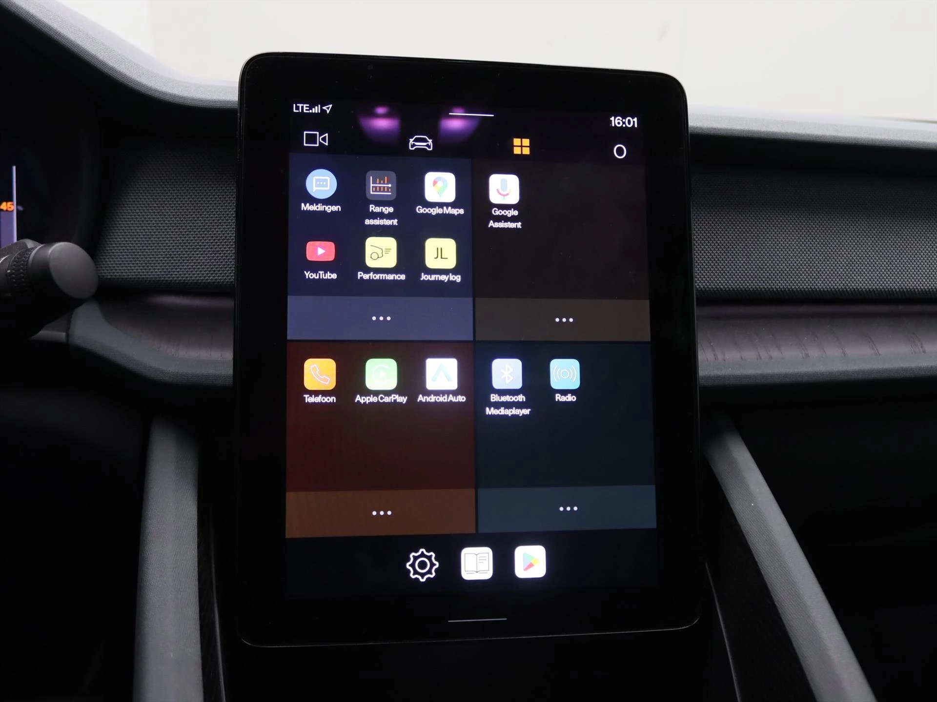 Hoofdafbeelding Polestar 2