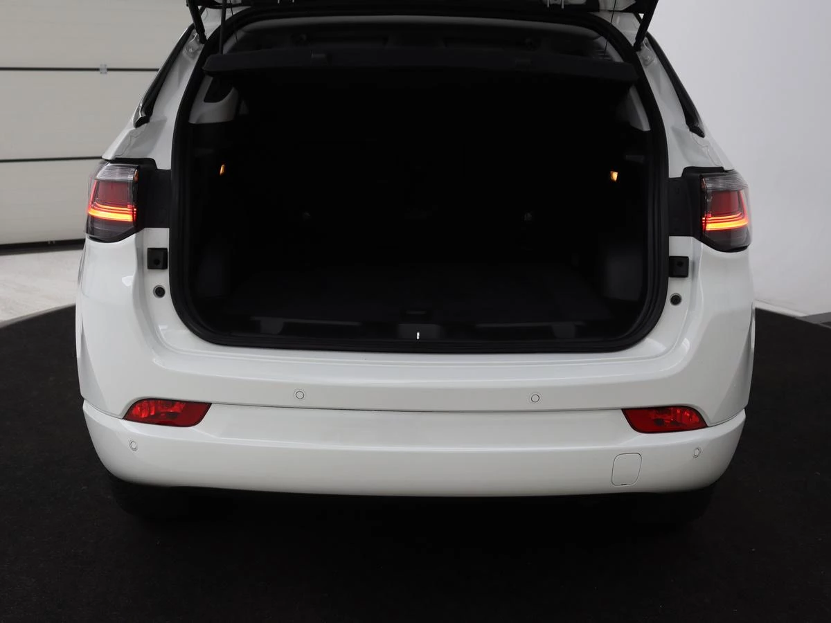 Hoofdafbeelding Jeep Compass