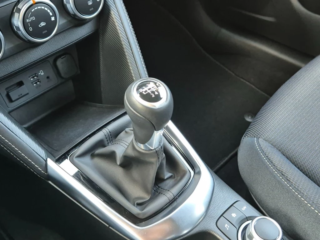Hoofdafbeelding Mazda 2