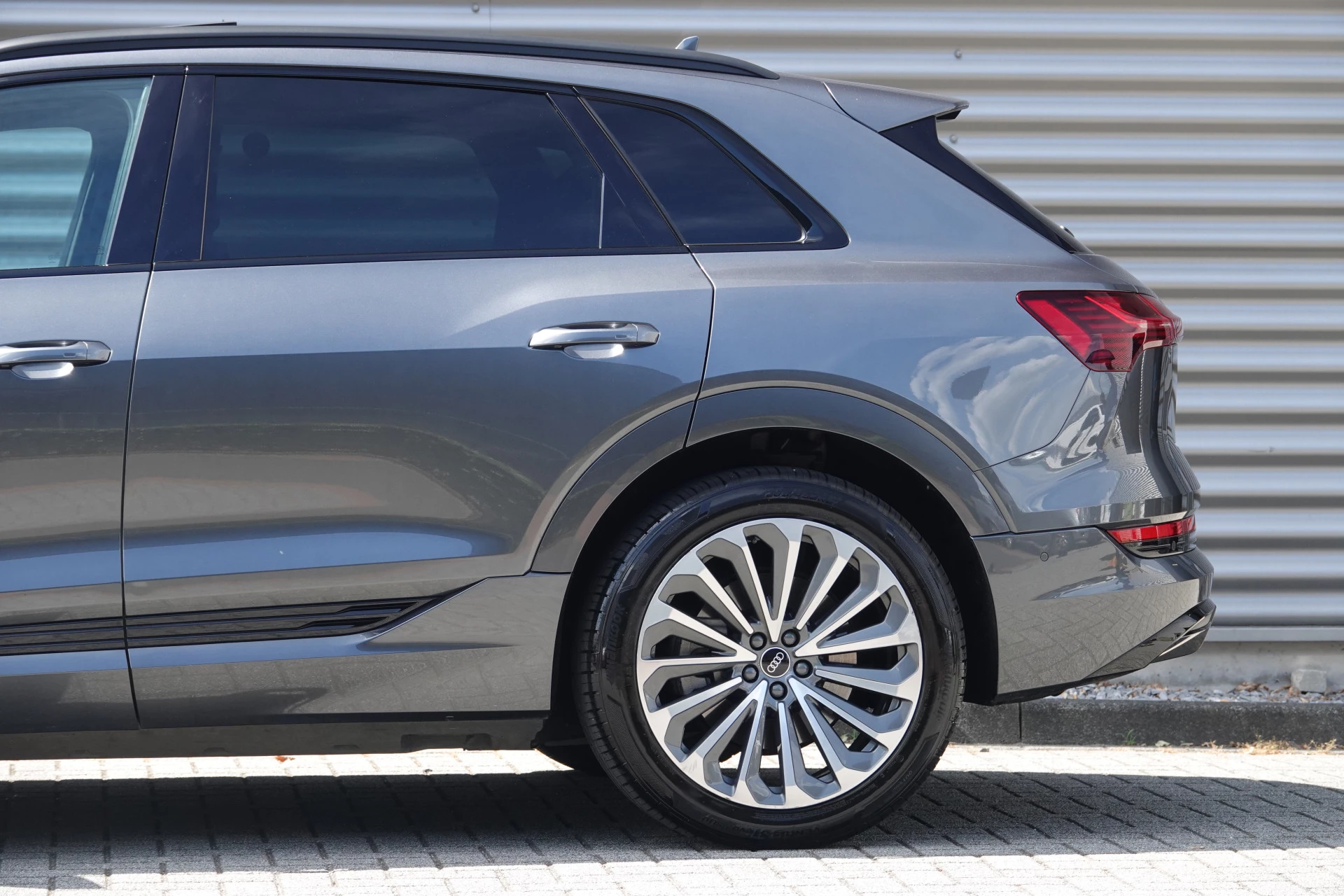 Hoofdafbeelding Audi e-tron