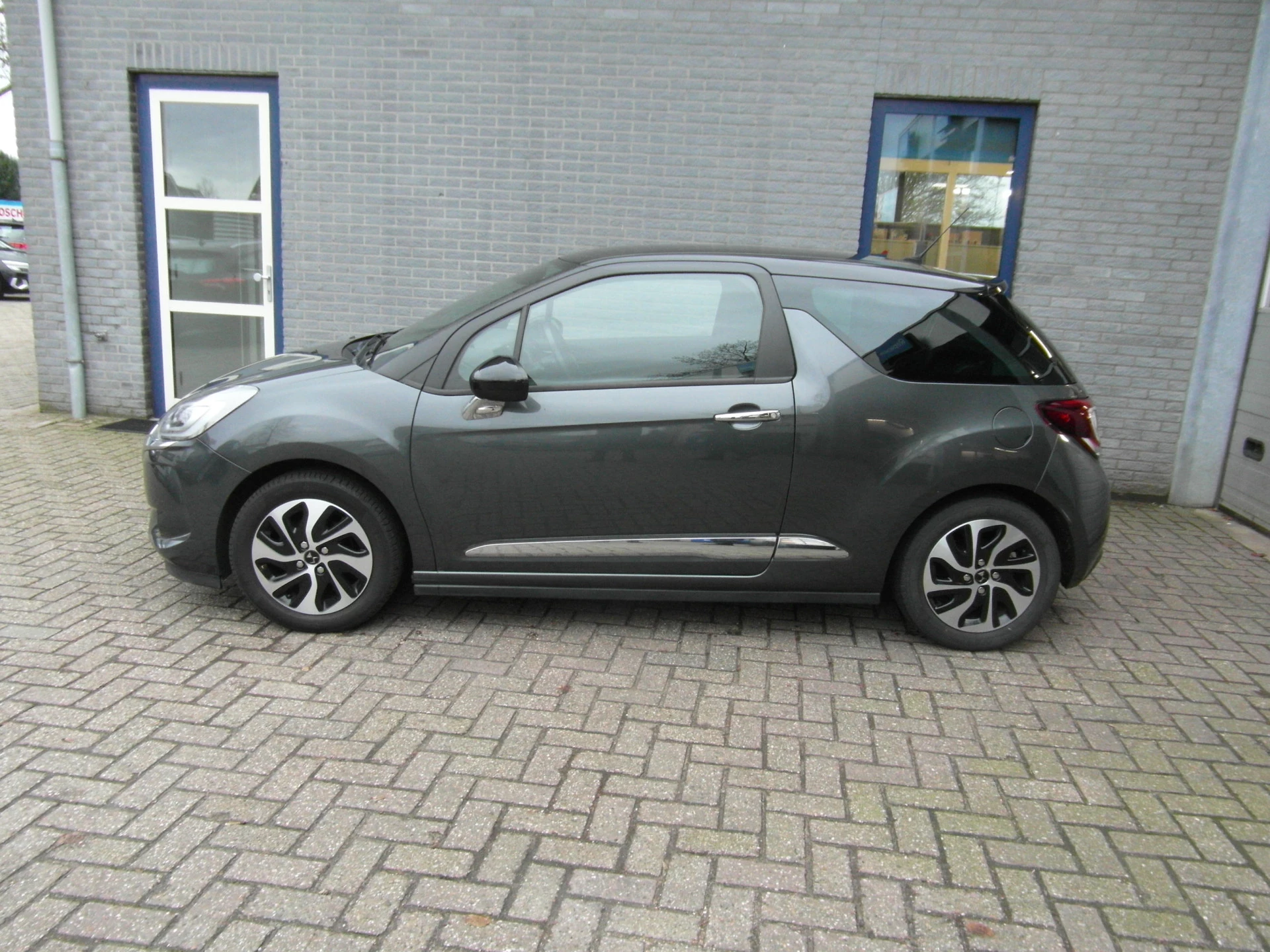 Hoofdafbeelding DS DS 3