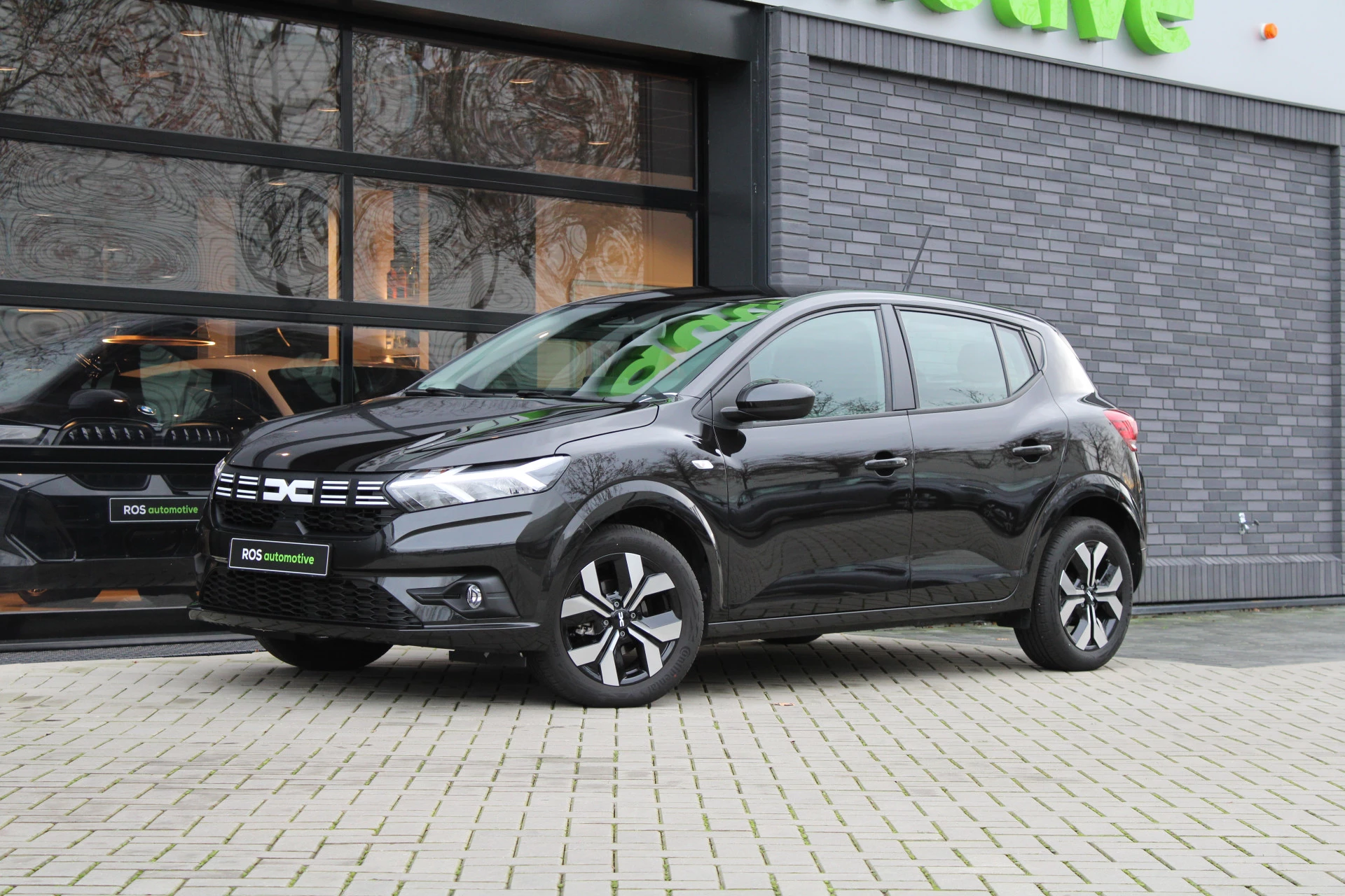 Hoofdafbeelding Dacia Sandero