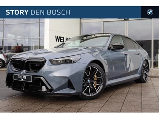 BMW M5 5 Serie Automaat / M Drive Professional / M Multifunctionele Stoelen / Trekhaak / Bowers & Wilkins / M Carbon-keramische remmen / Parking Assistant Professional