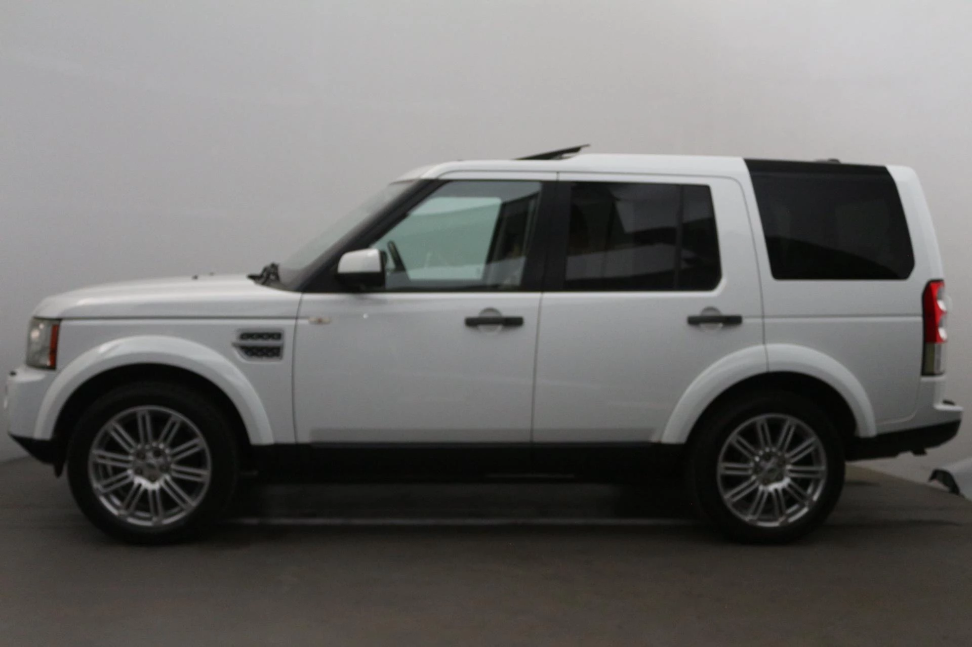 Hoofdafbeelding Land Rover Discovery