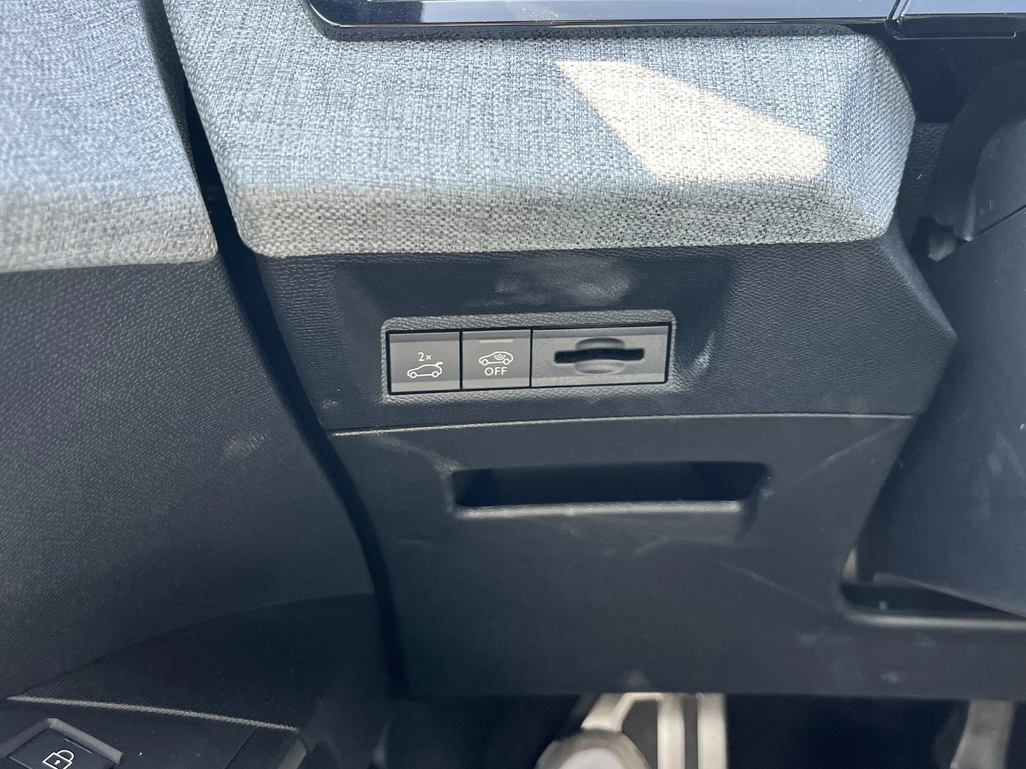 Hoofdafbeelding Peugeot e-5008