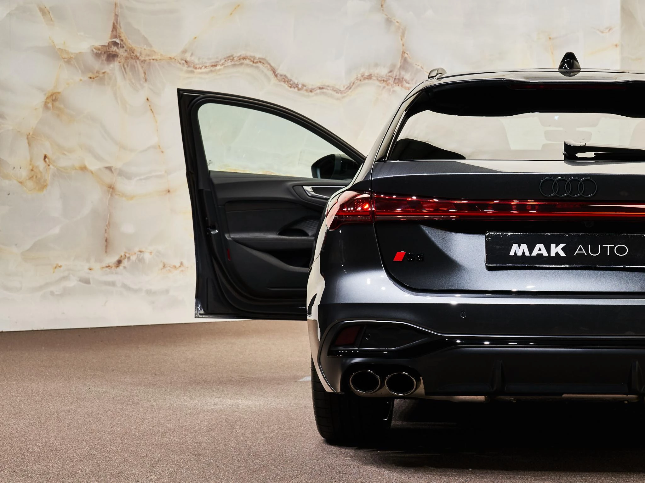 Hoofdafbeelding Audi S5