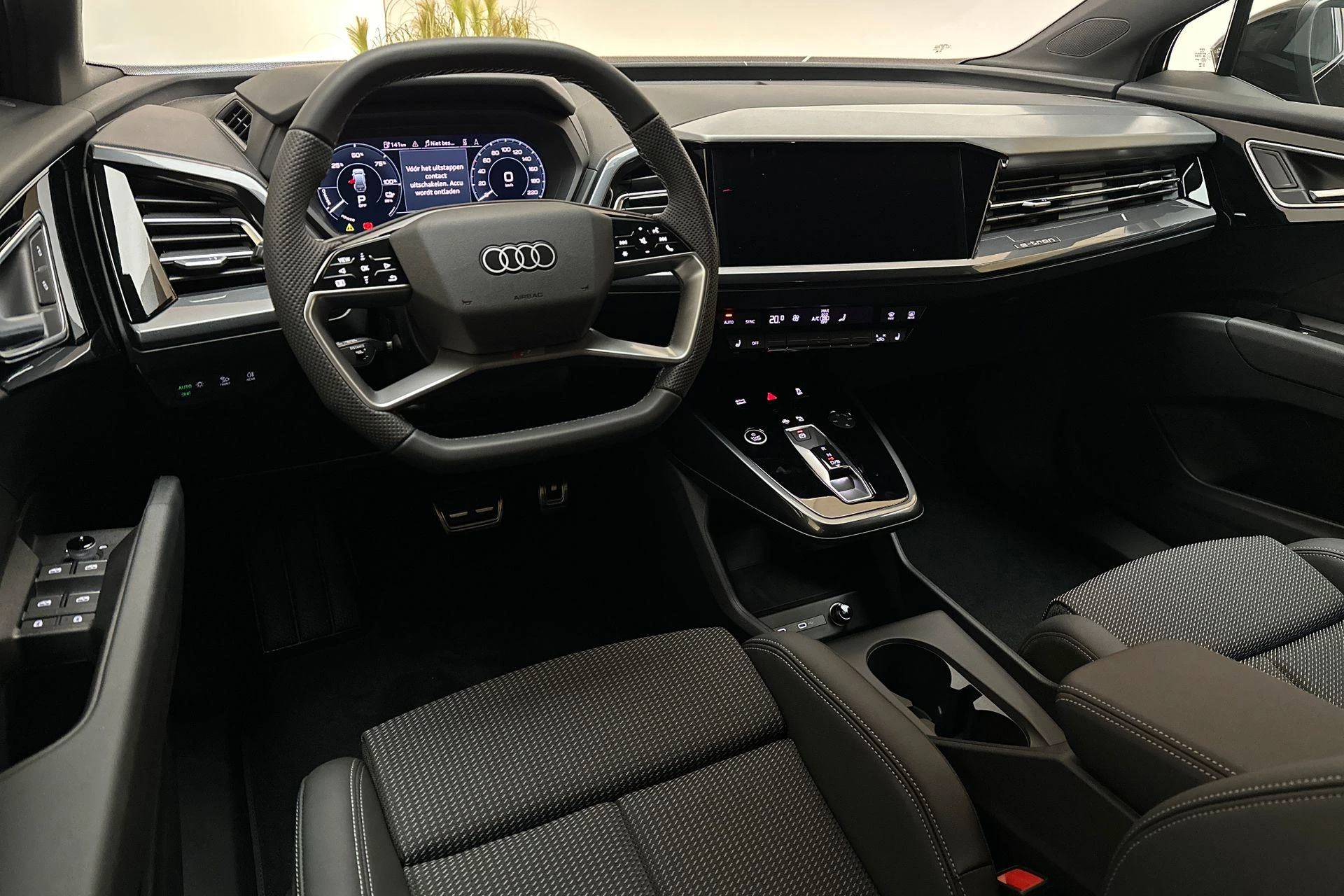 Hoofdafbeelding Audi Q4 e-tron