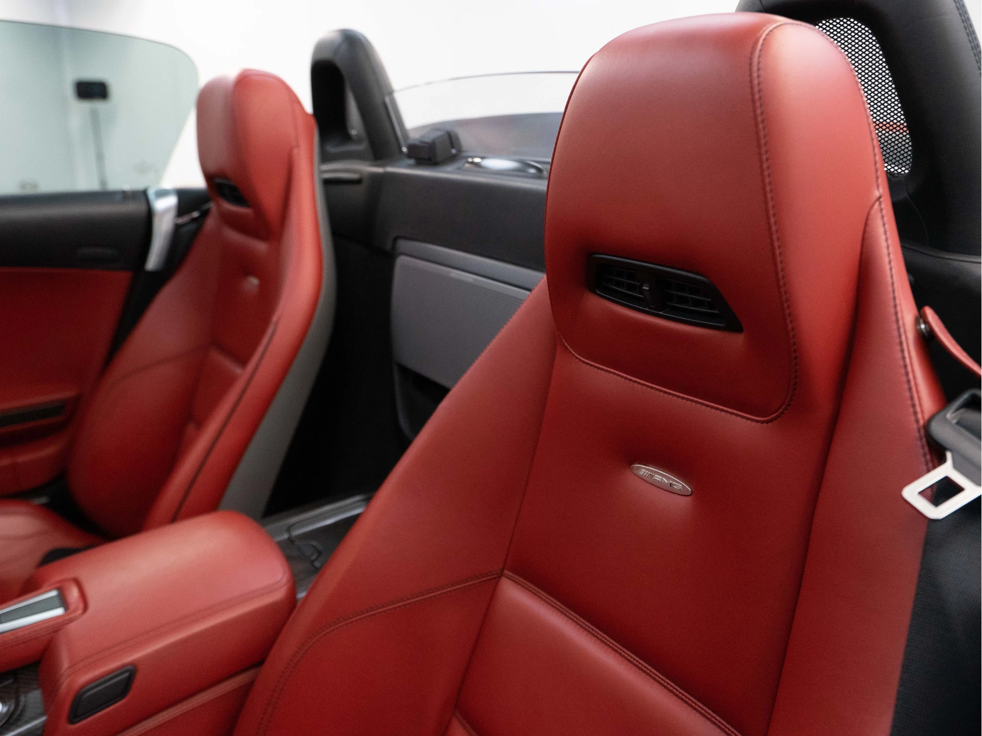 Hoofdafbeelding Mercedes-Benz SLS Roadster