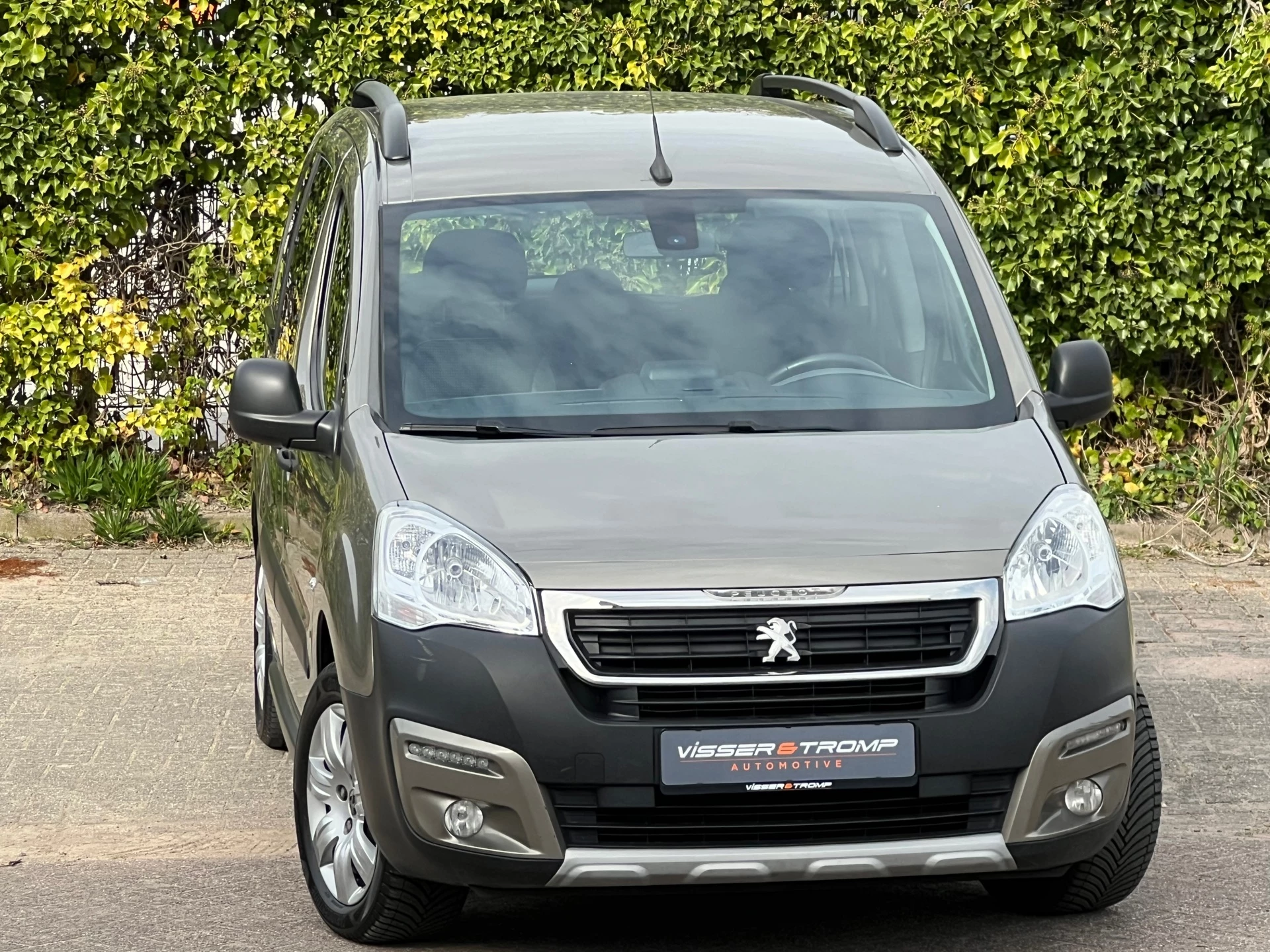 Hoofdafbeelding Peugeot Partner