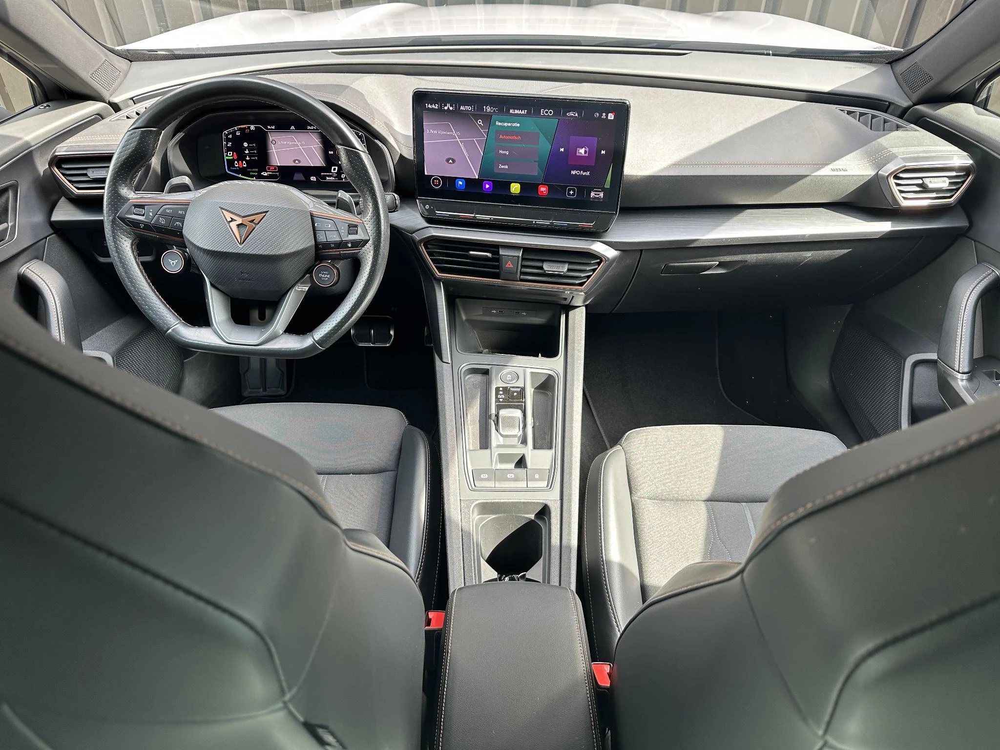 Hoofdafbeelding CUPRA Formentor