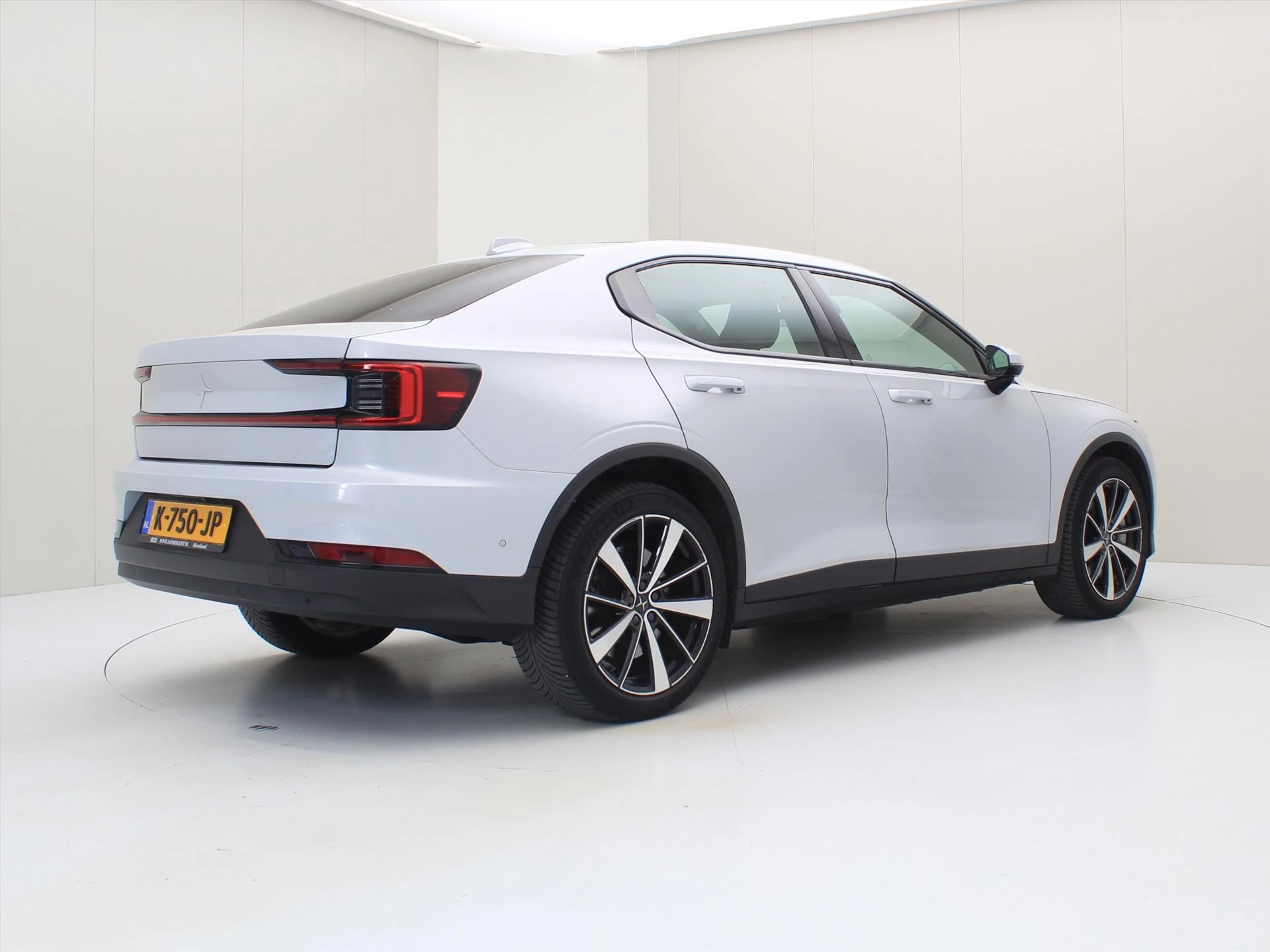 Hoofdafbeelding Polestar 2