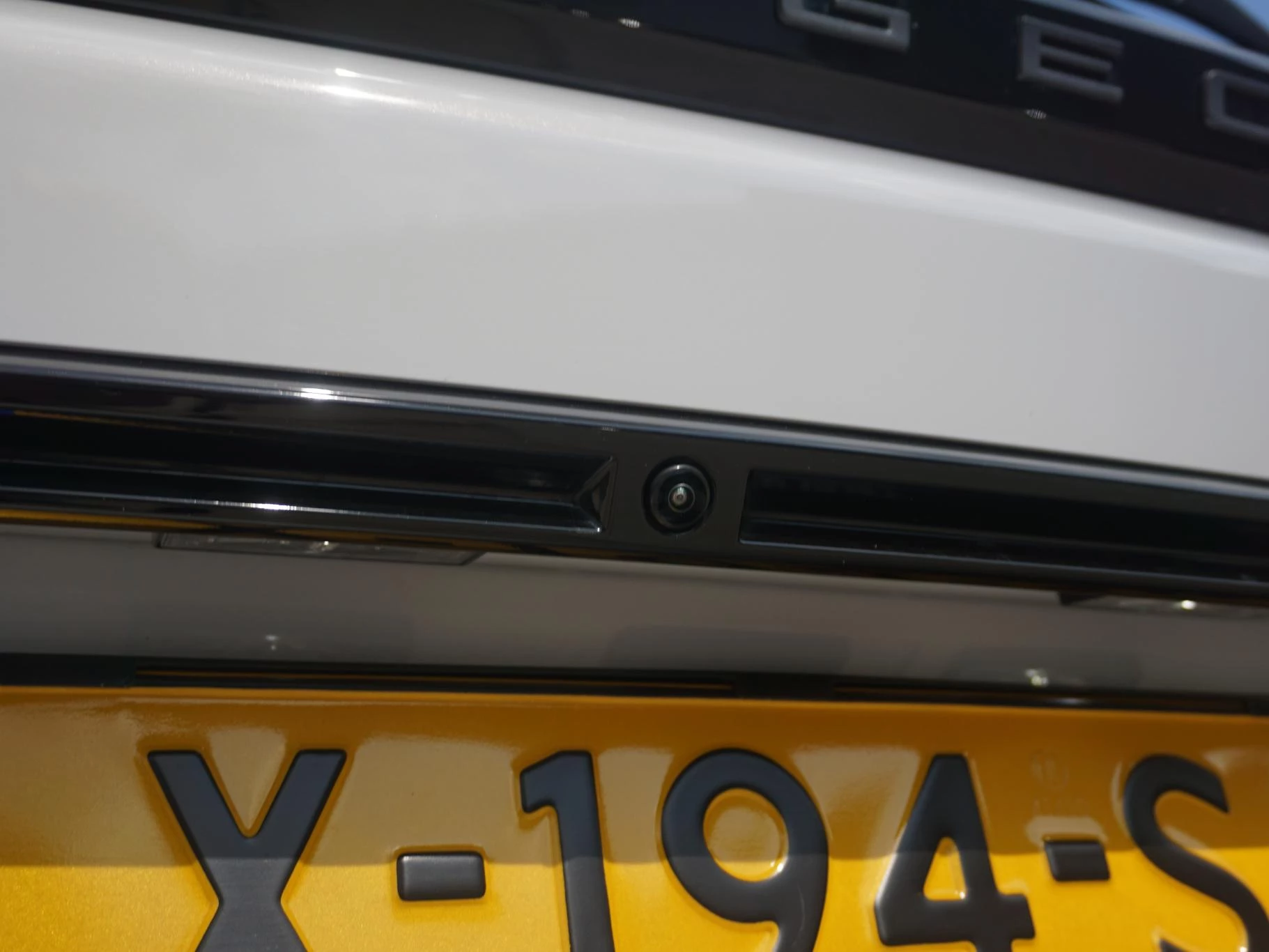 Hoofdafbeelding Peugeot e-2008