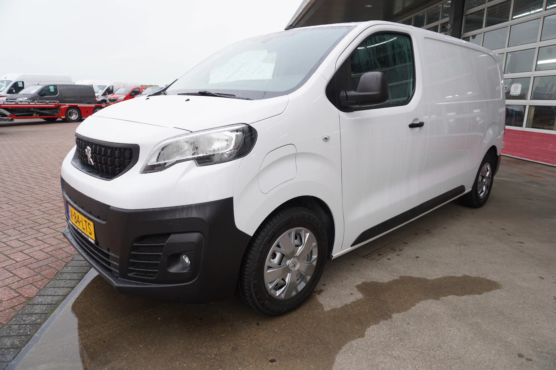 Hoofdafbeelding Peugeot e-Expert