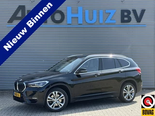 BMW X1 sDrive20i 192 PK Sport Line Achteruitrijcamera Trekhaak DAB Head-Up Display 18 Inch