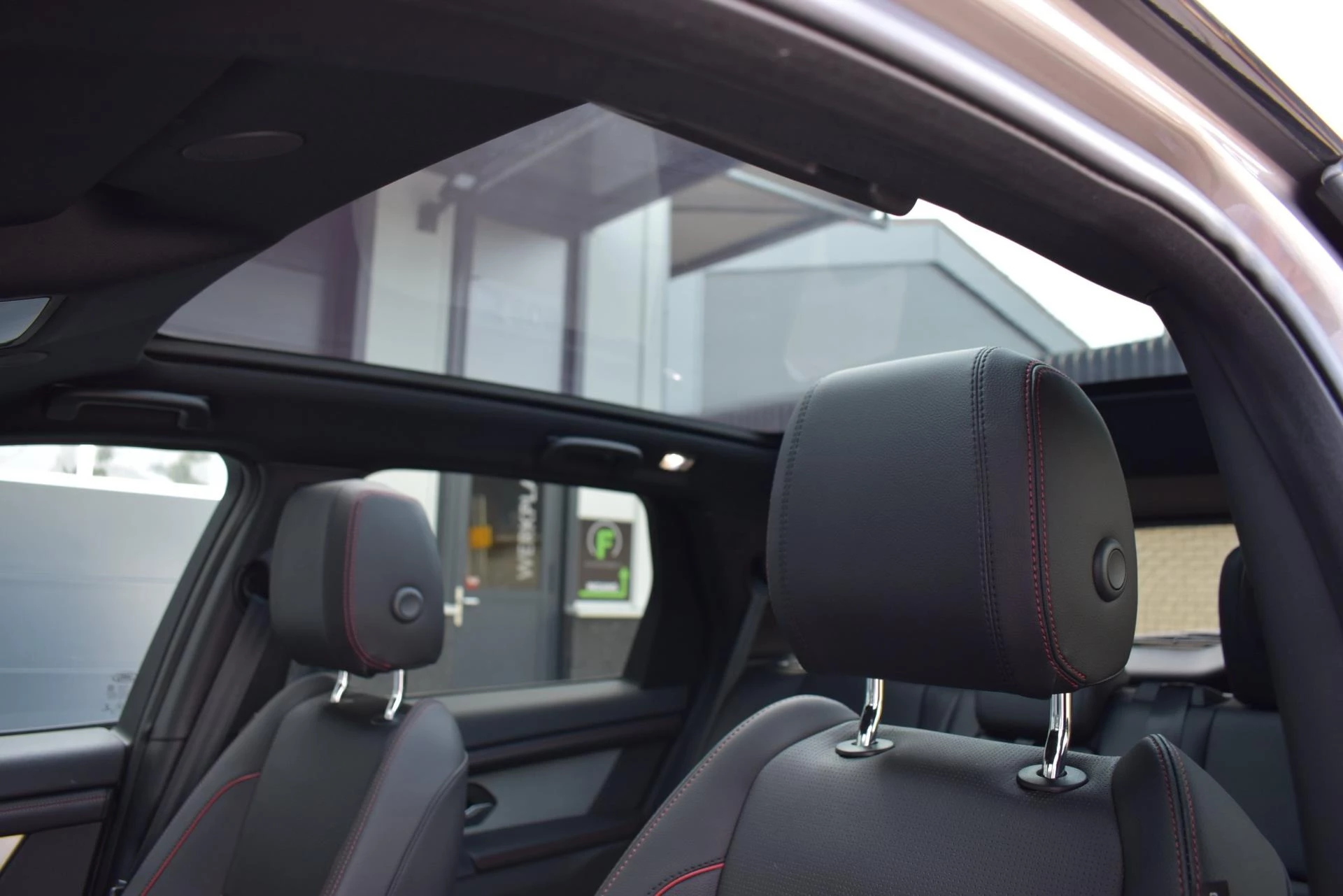 Hoofdafbeelding Land Rover Discovery Sport