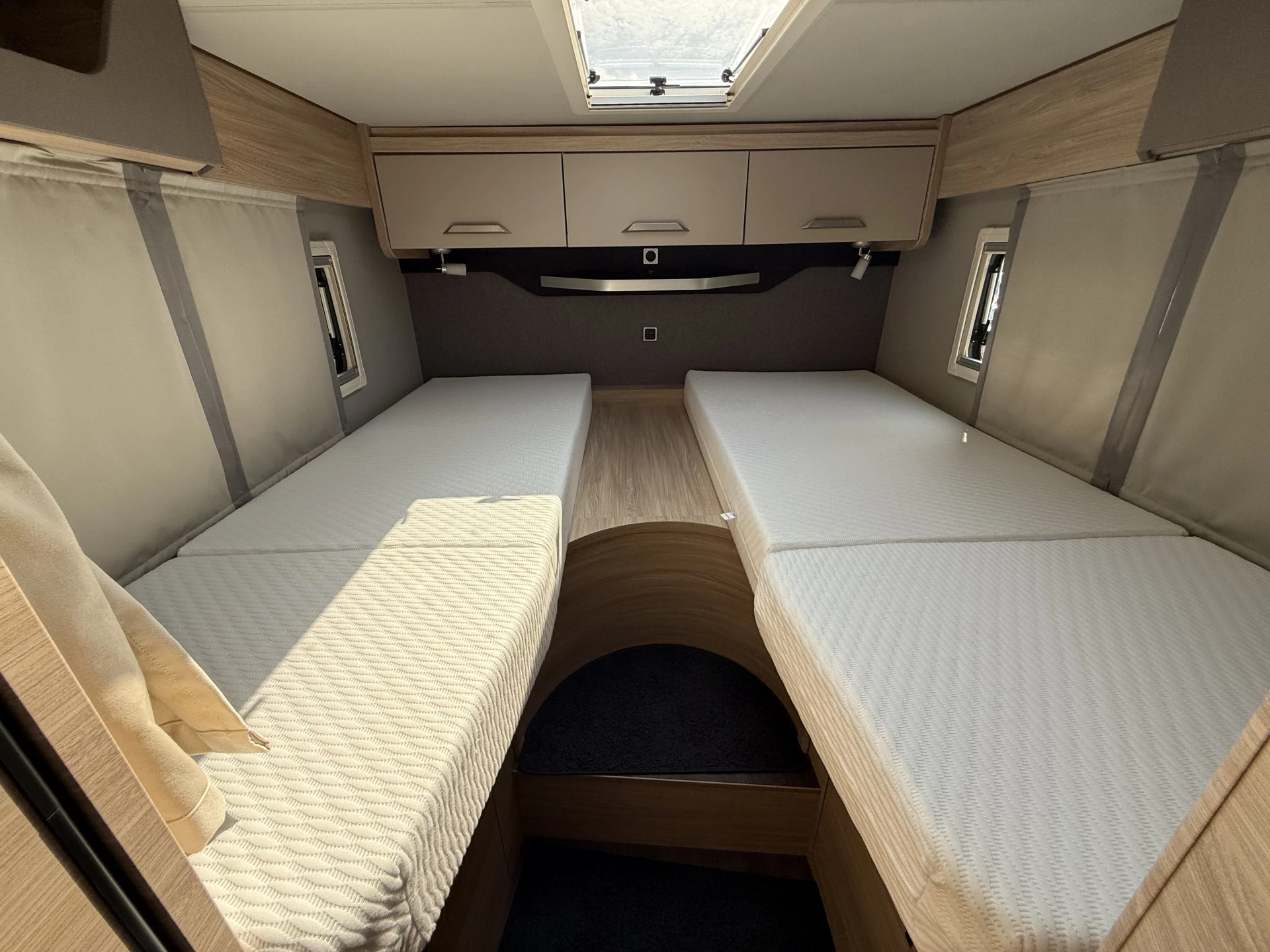 Hoofdafbeelding Knaus 640 MEG Van Ti Plus Platinum