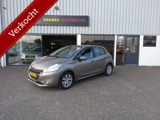 Hoofdafbeelding Peugeot 208 Peugeot 208 1.2 VTi Envy 2014 NAVI Parkeer sensoren G beurt