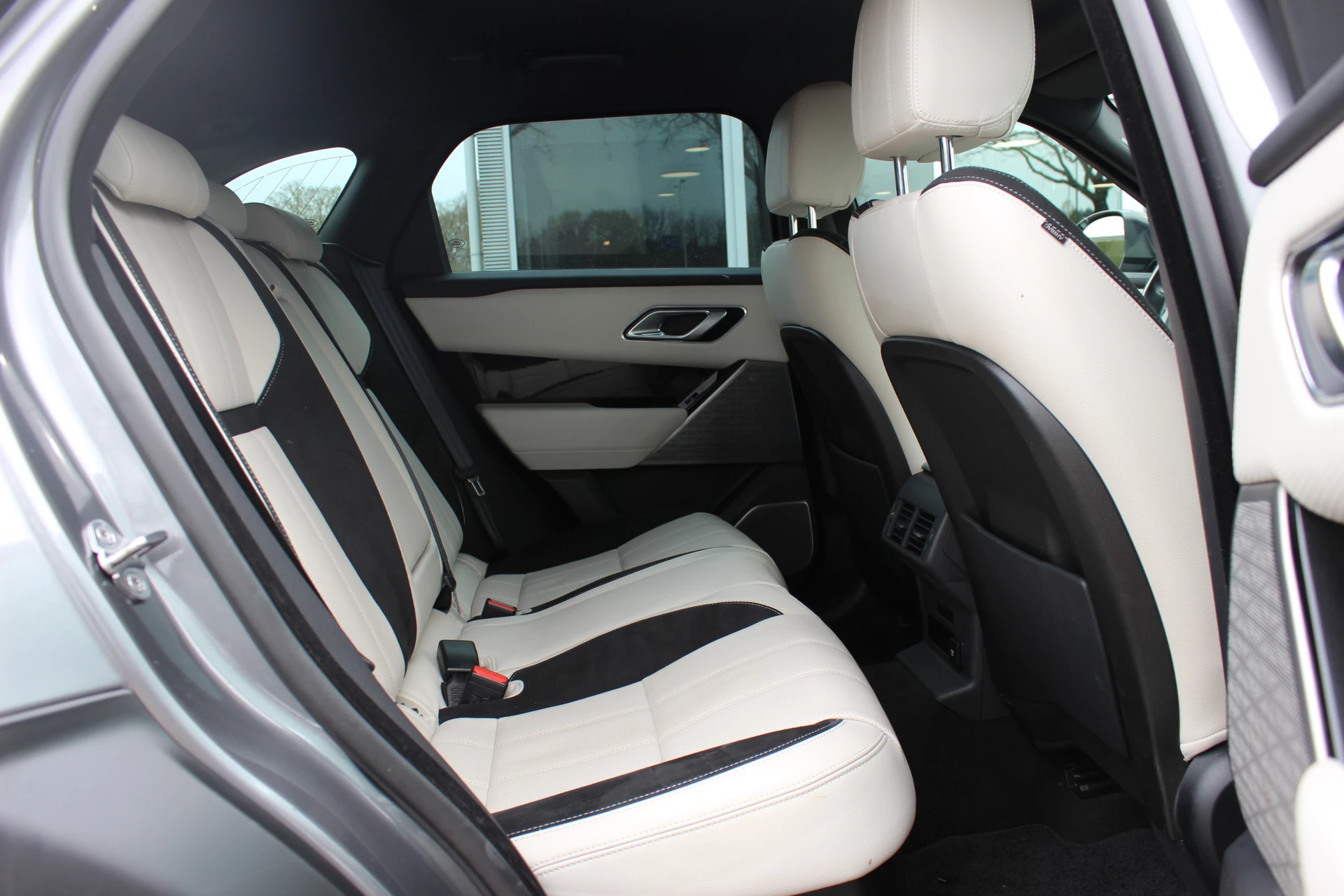 Hoofdafbeelding Land Rover Range Rover Velar