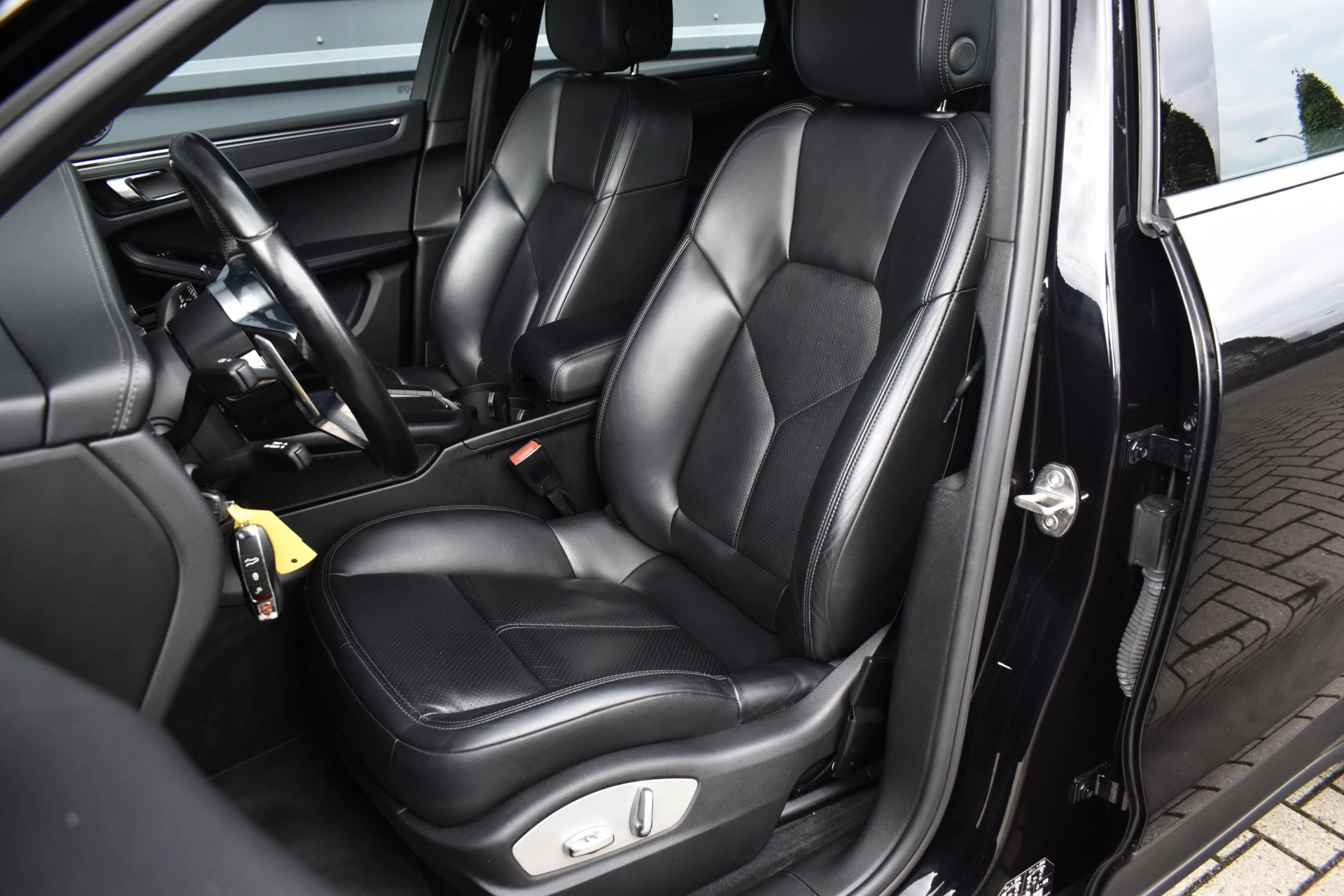 Hoofdafbeelding Porsche Macan