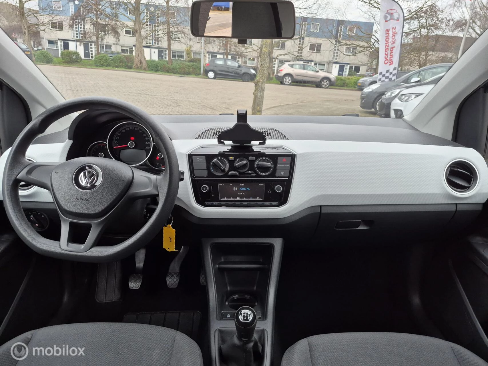 Hoofdafbeelding Volkswagen up!