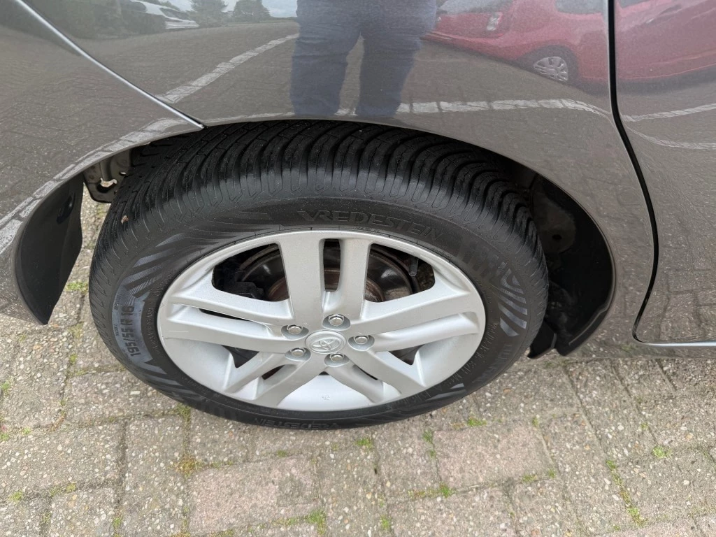 Hoofdafbeelding Toyota Verso-S