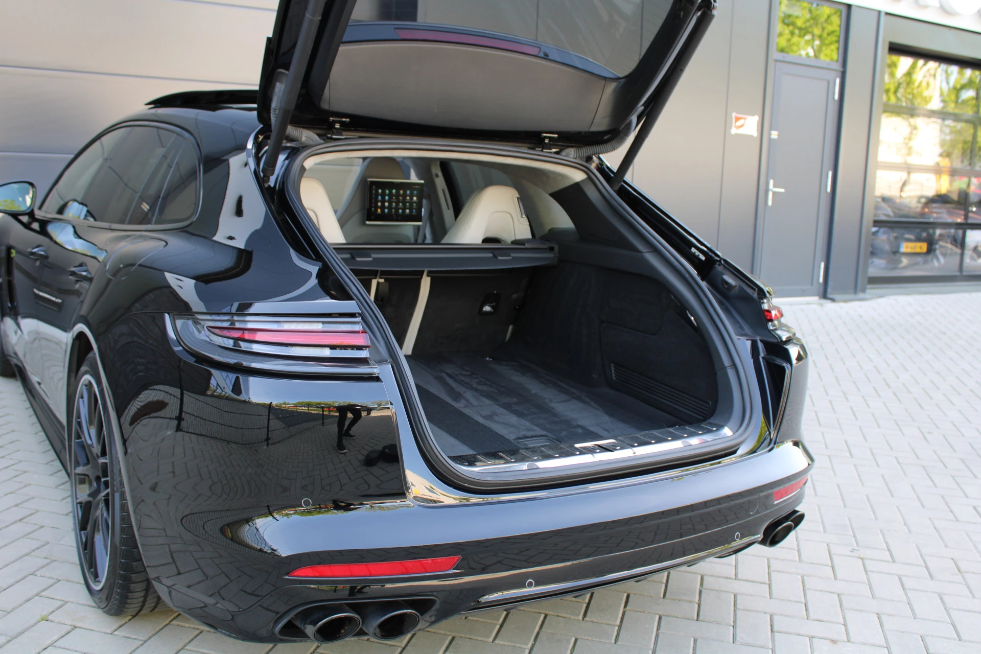 Hoofdafbeelding Porsche Panamera