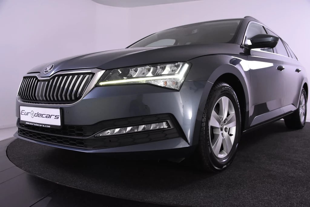 Hoofdafbeelding Škoda Superb