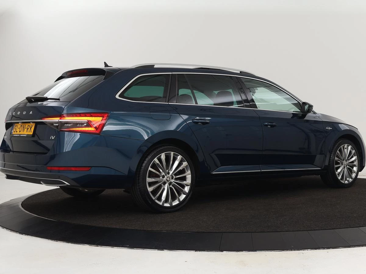 Hoofdafbeelding Škoda Superb