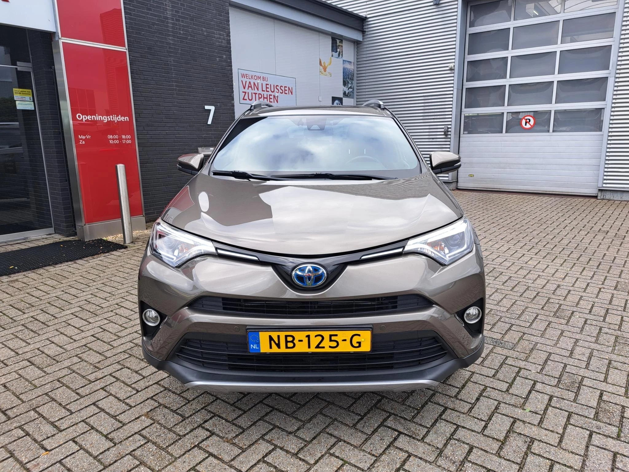 Hoofdafbeelding Toyota RAV4