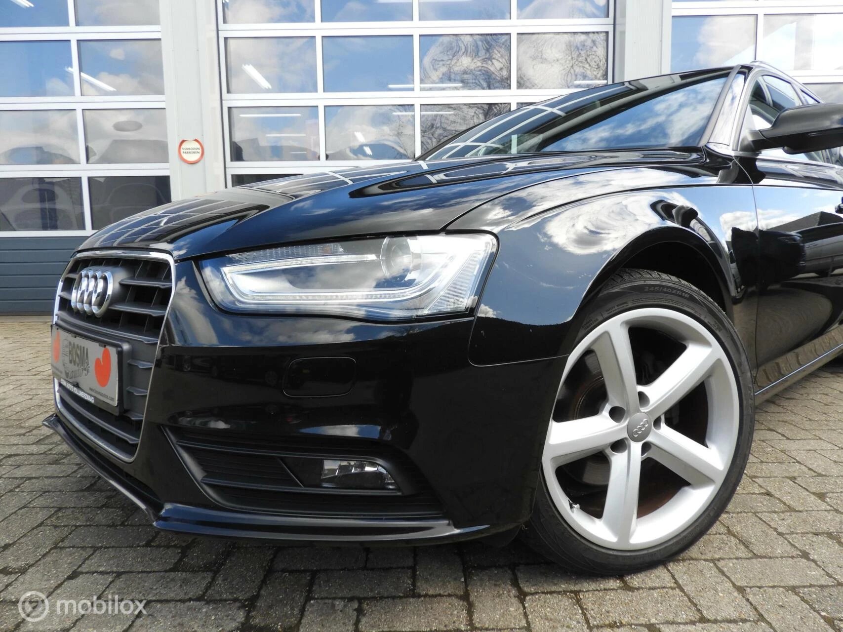 Hoofdafbeelding Audi A4