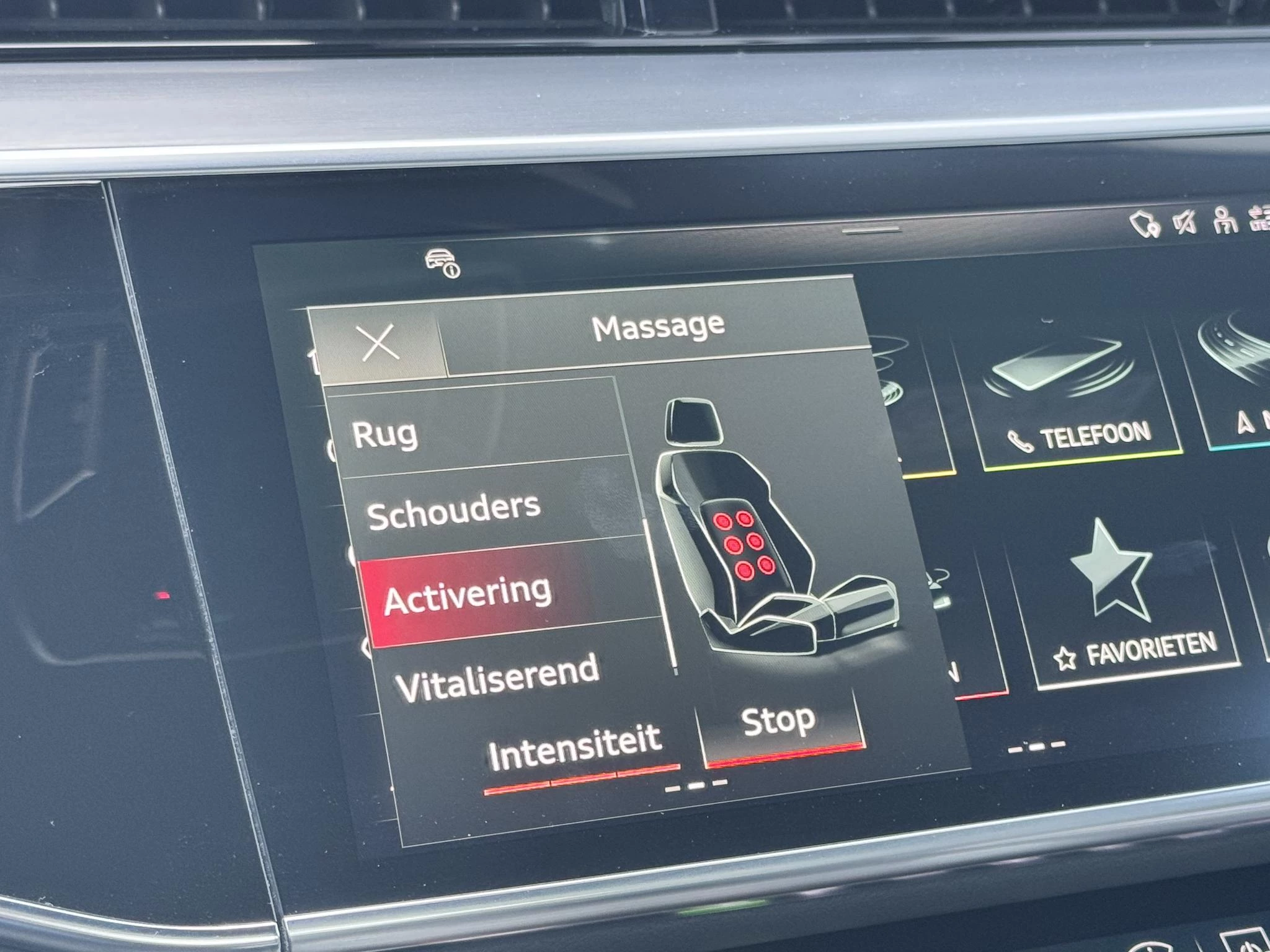 Hoofdafbeelding Audi A8