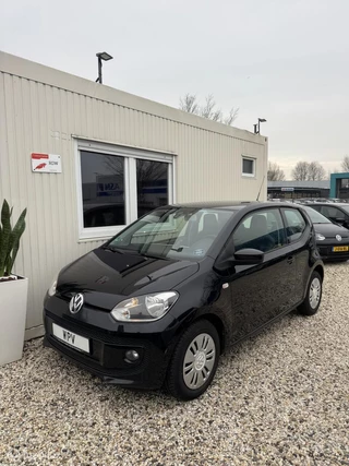 Volkswagen Up! 1.0 high up! Navigatie Stoelverwarming Airco