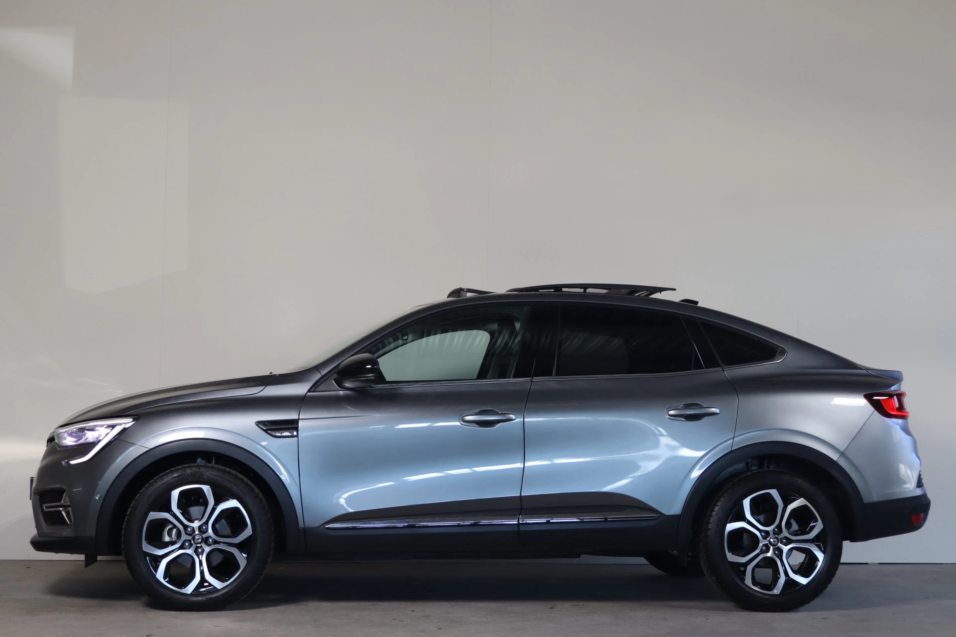Hoofdafbeelding Renault Arkana