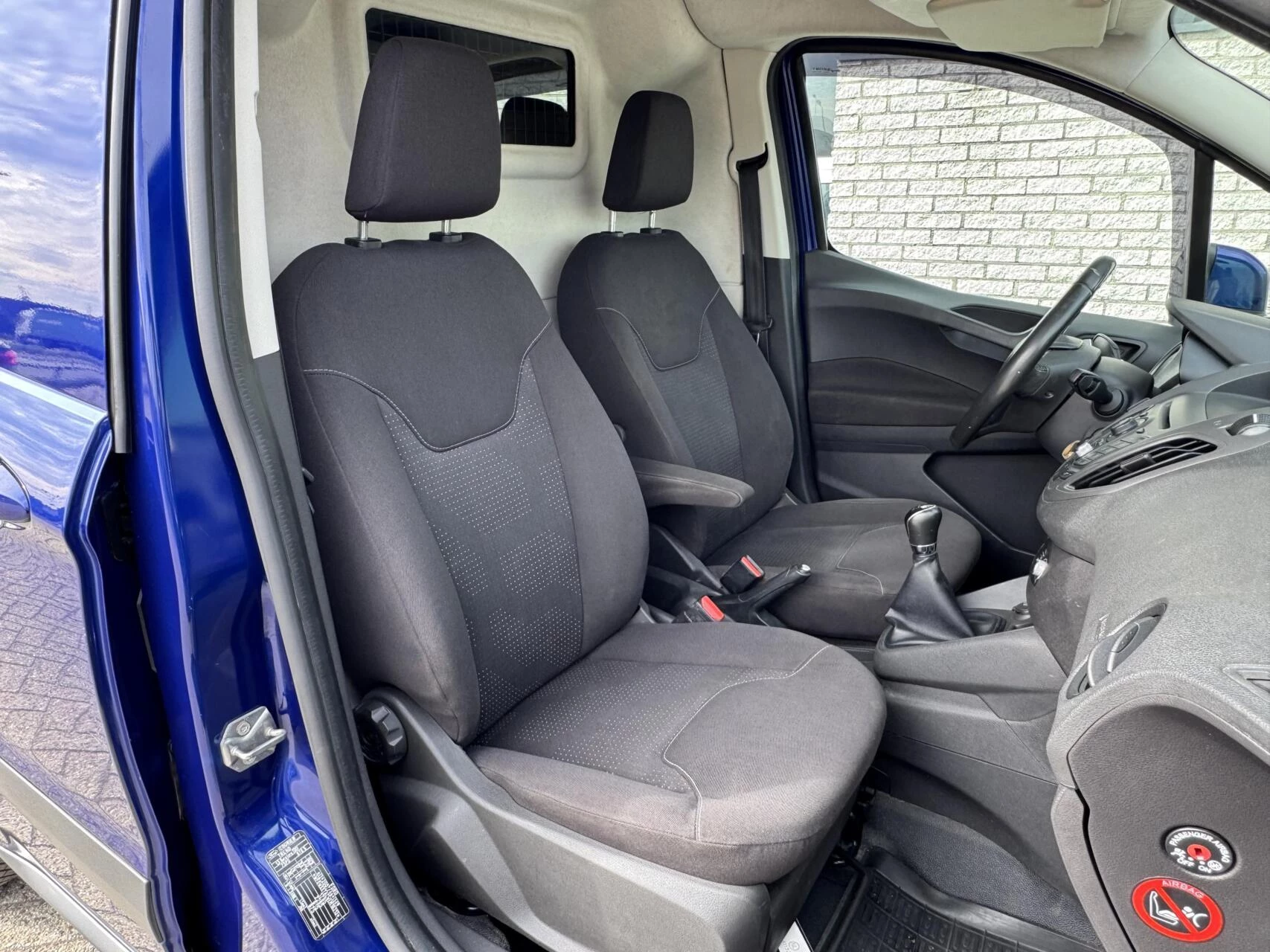 Hoofdafbeelding Ford Transit Courier