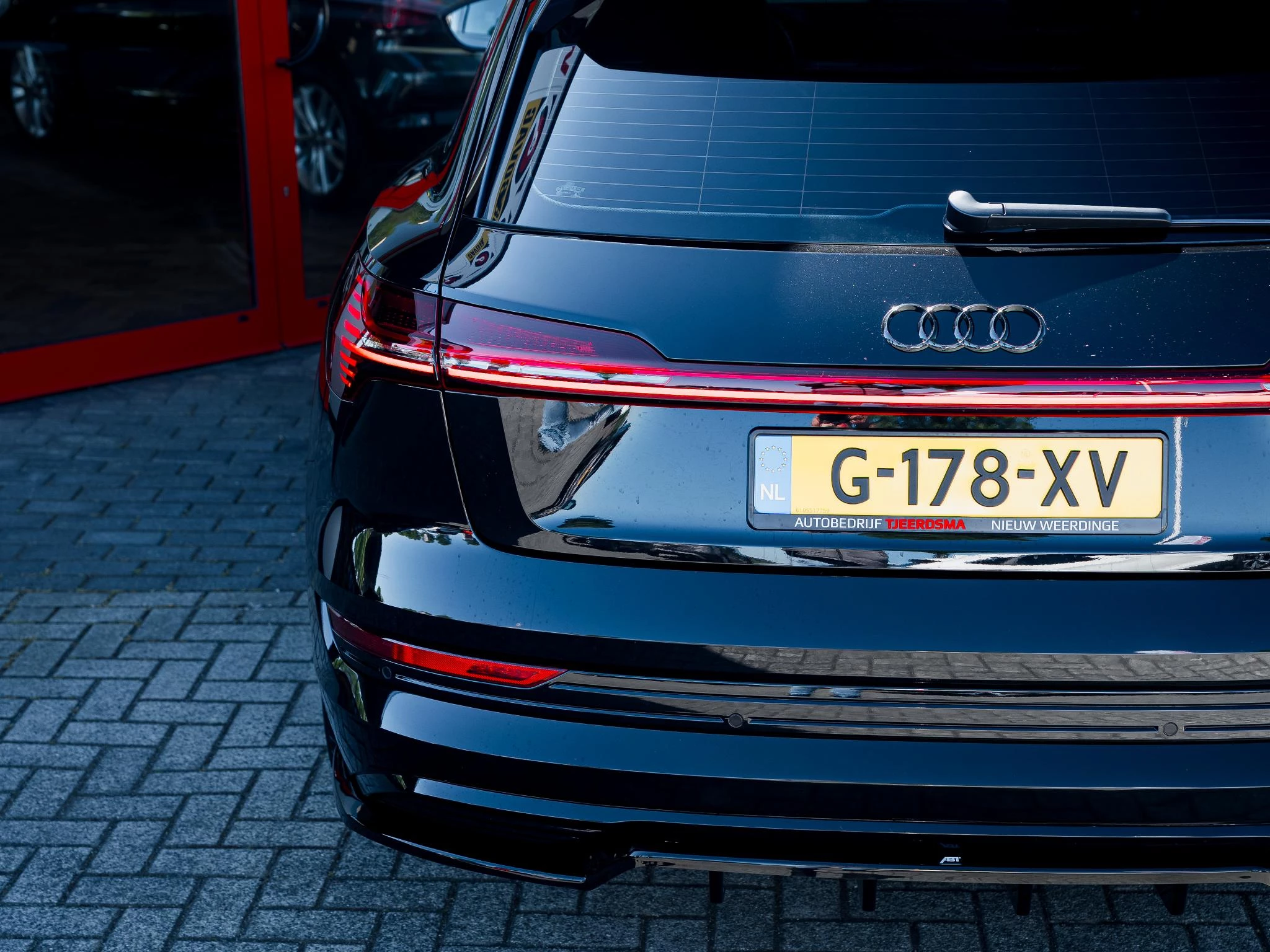 Hoofdafbeelding Audi e-tron