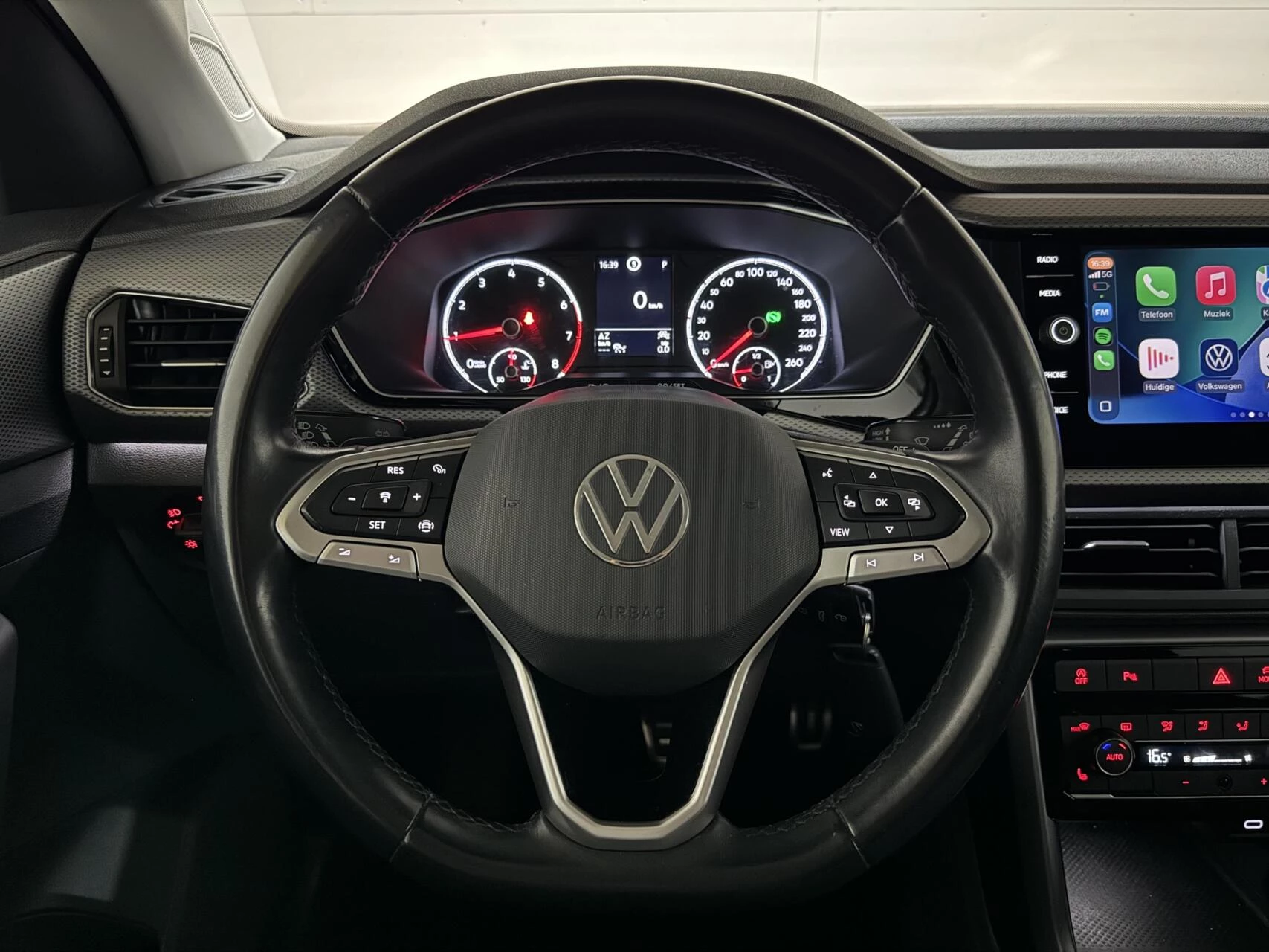 Hoofdafbeelding Volkswagen T-Cross