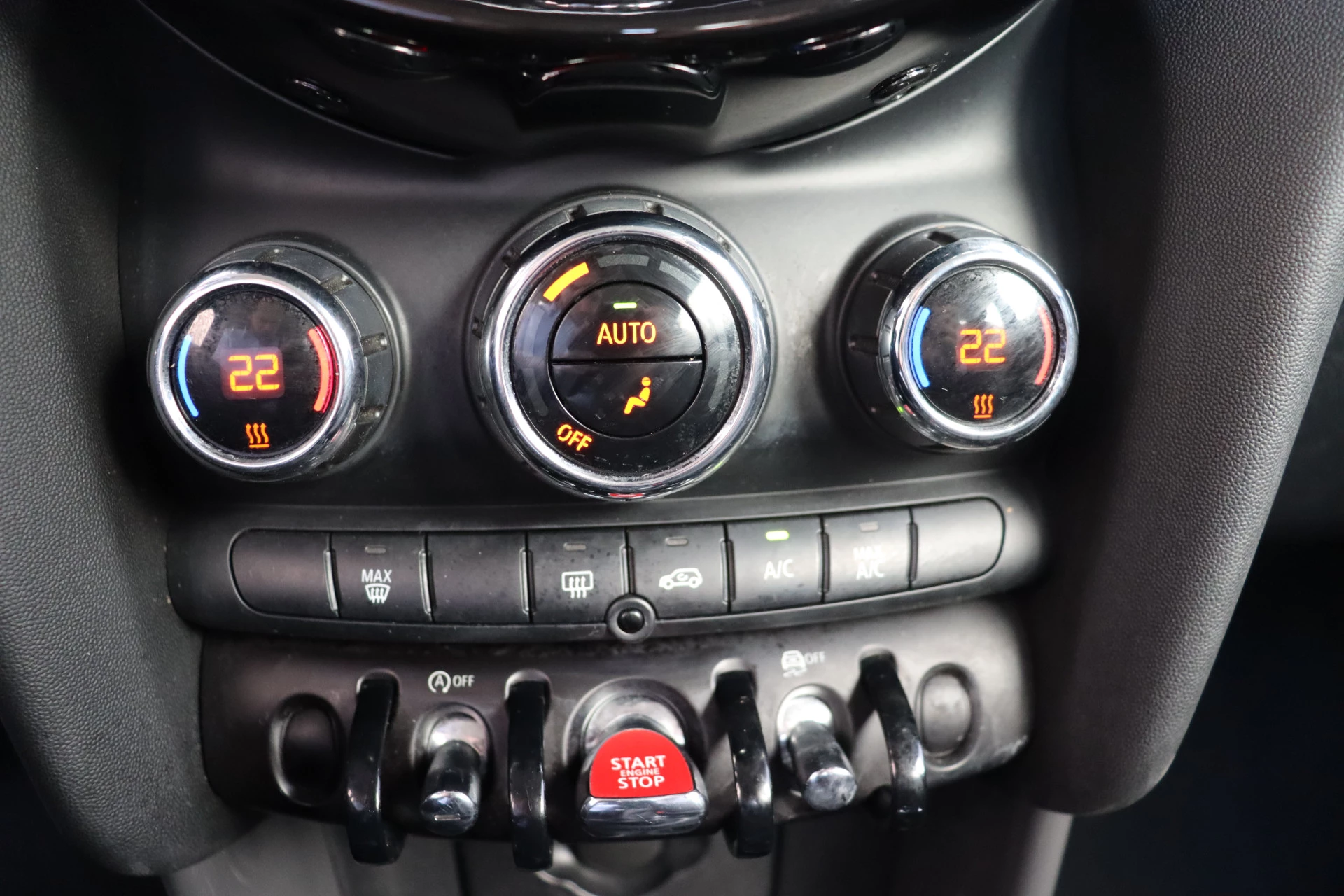 Hoofdafbeelding MINI One