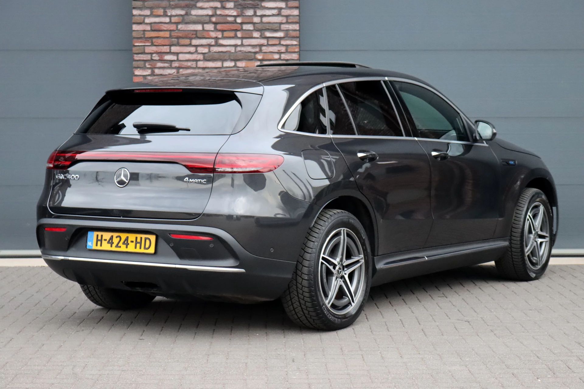 Hoofdafbeelding Mercedes-Benz EQC