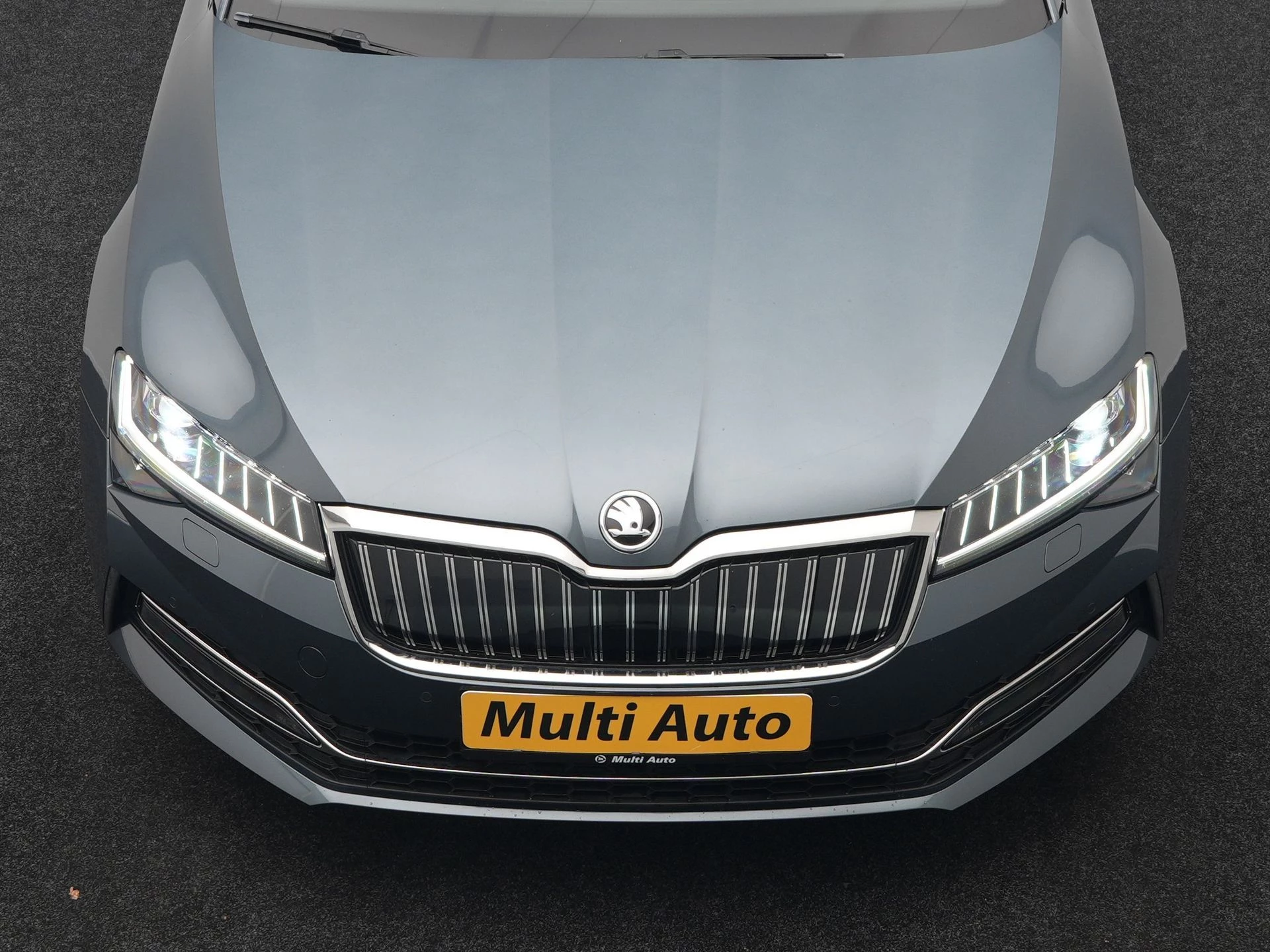 Hoofdafbeelding Škoda Superb