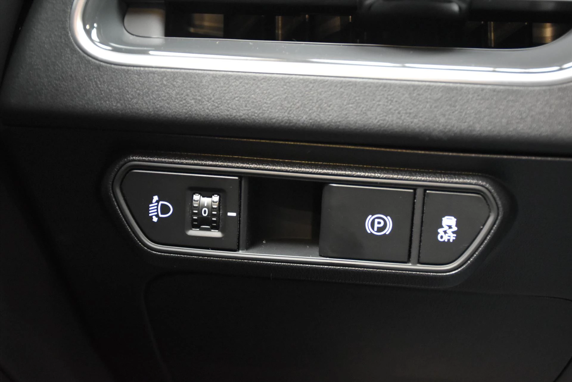 Hoofdafbeelding Kia K4