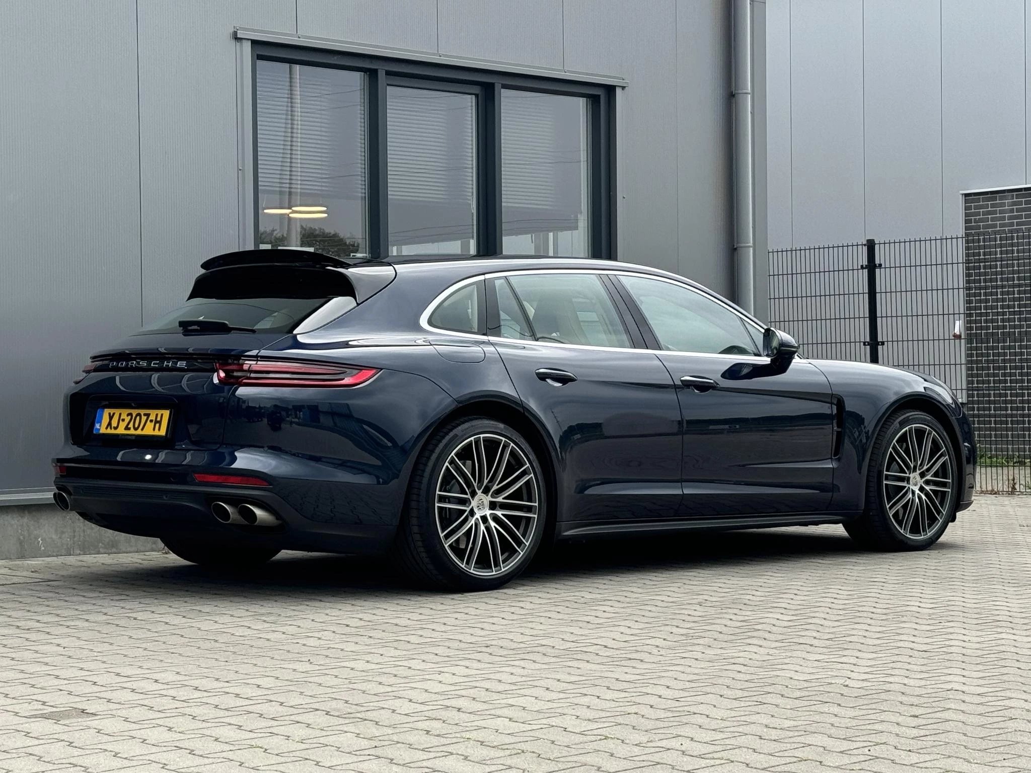 Hoofdafbeelding Porsche Panamera