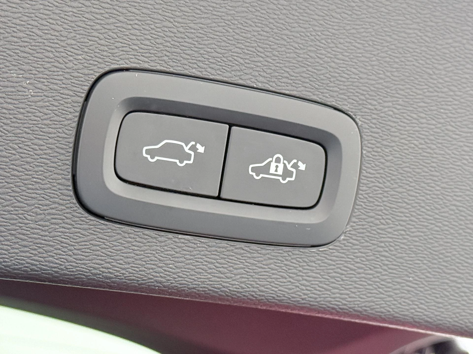 Hoofdafbeelding Volvo C40