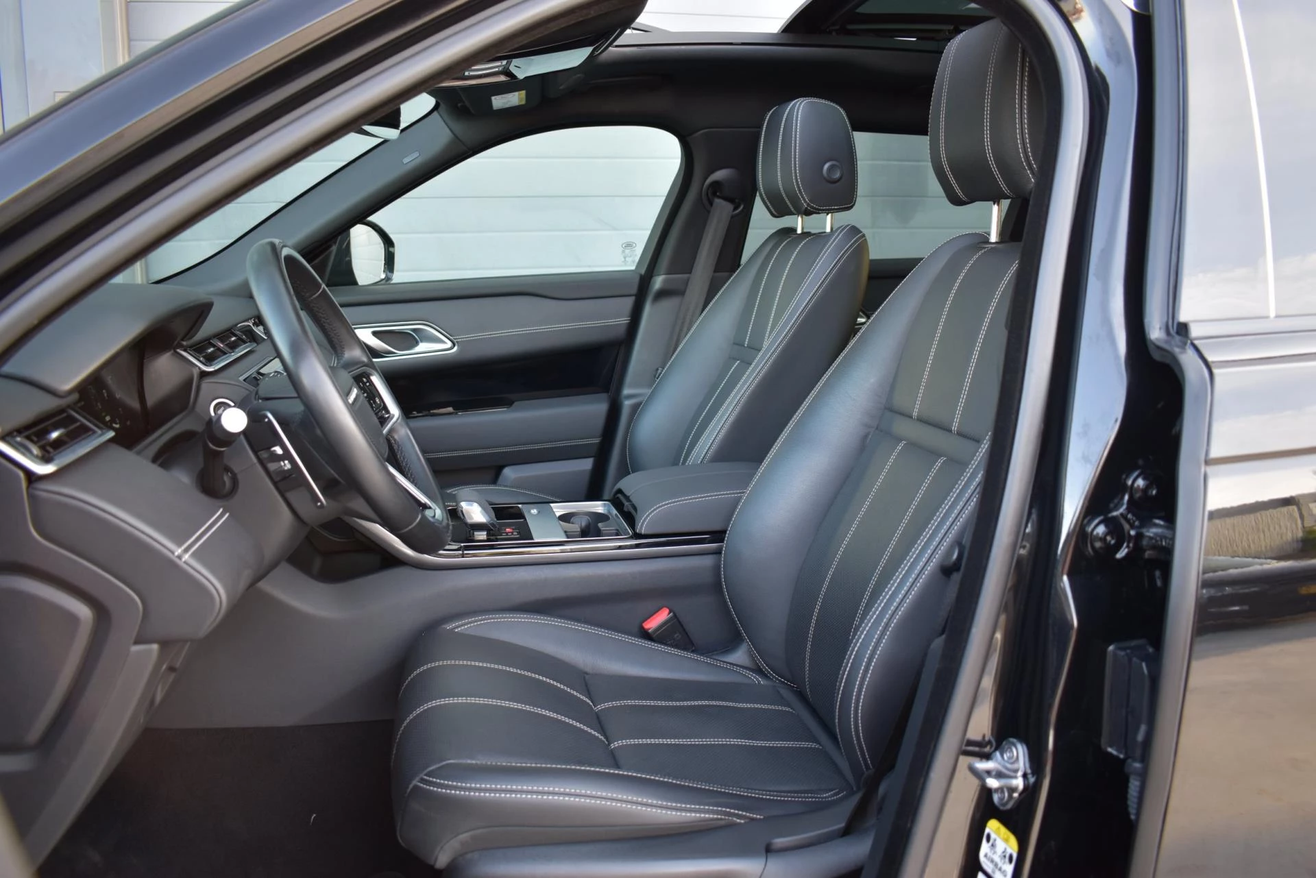 Hoofdafbeelding Land Rover Range Rover Velar