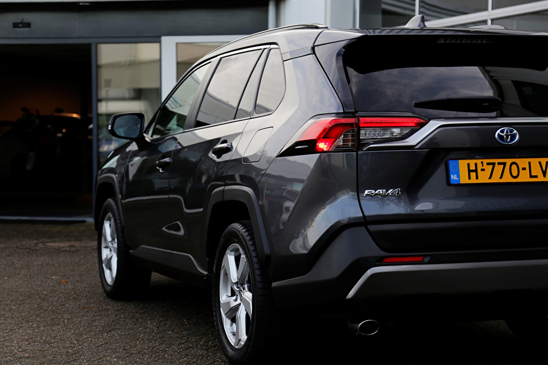 Hoofdafbeelding Toyota RAV4